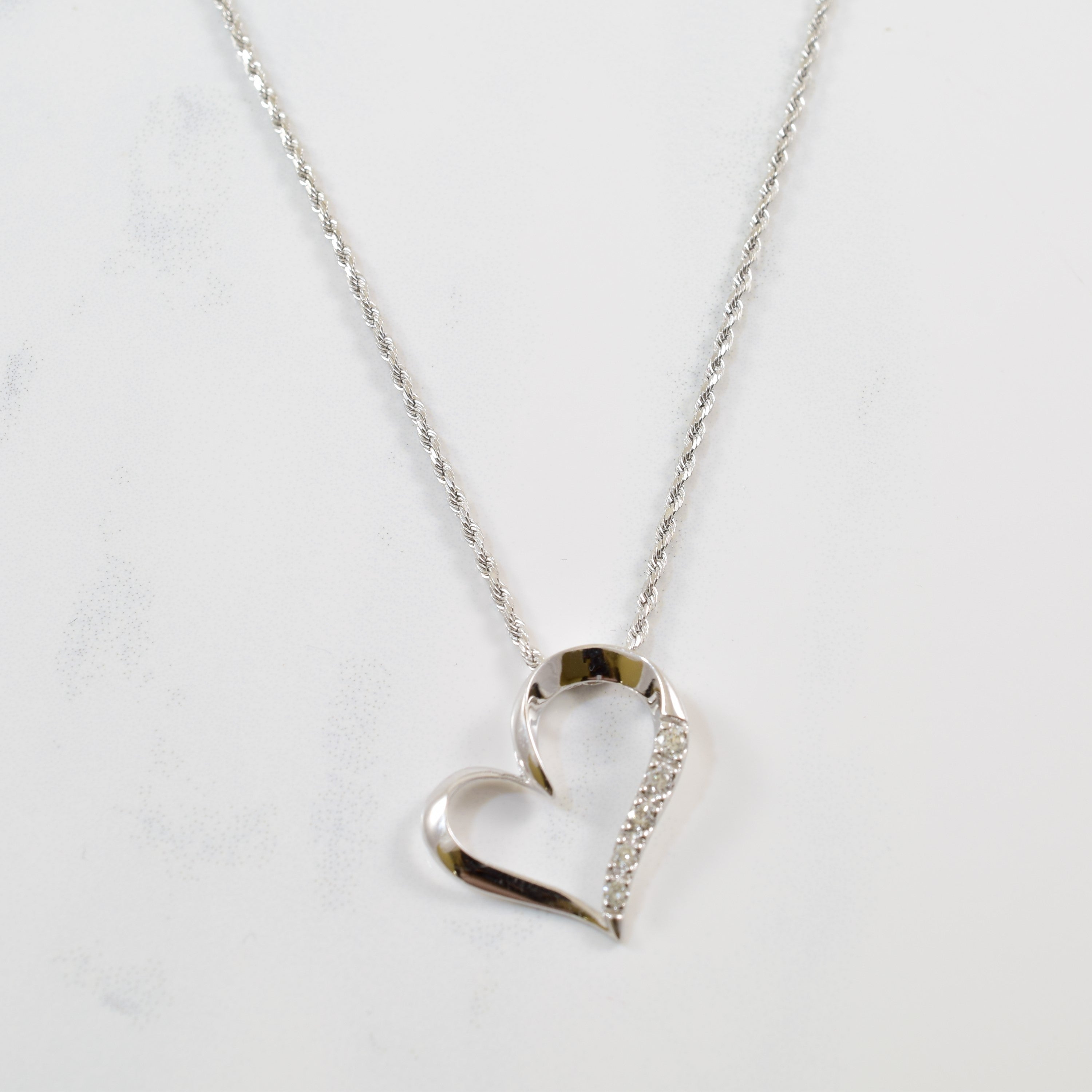 Diamond Heart Necklace | 0.10ctw | 18" |