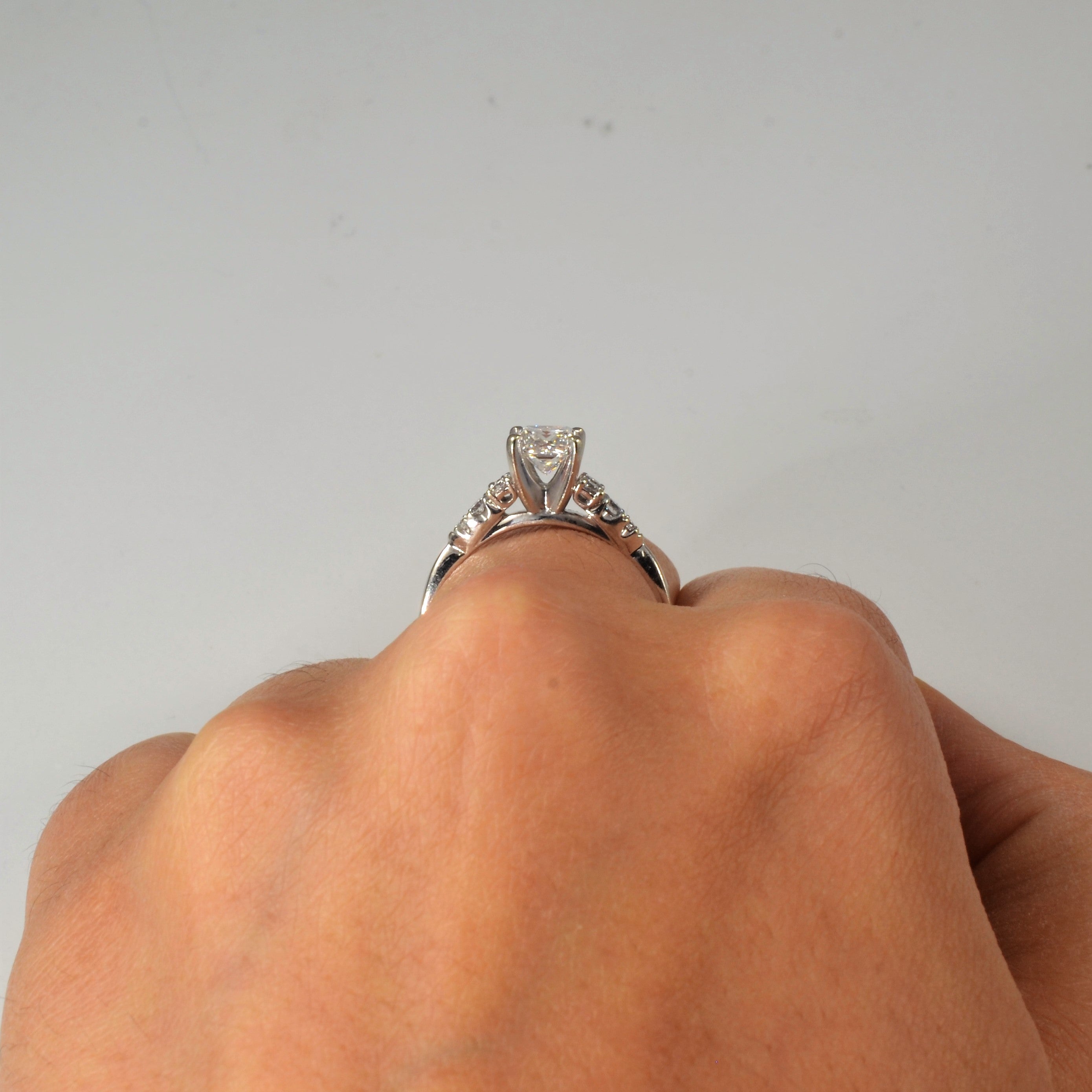 Graduated Princess Diamond Engagement Ring | 0.89ctw | SZ 7 |