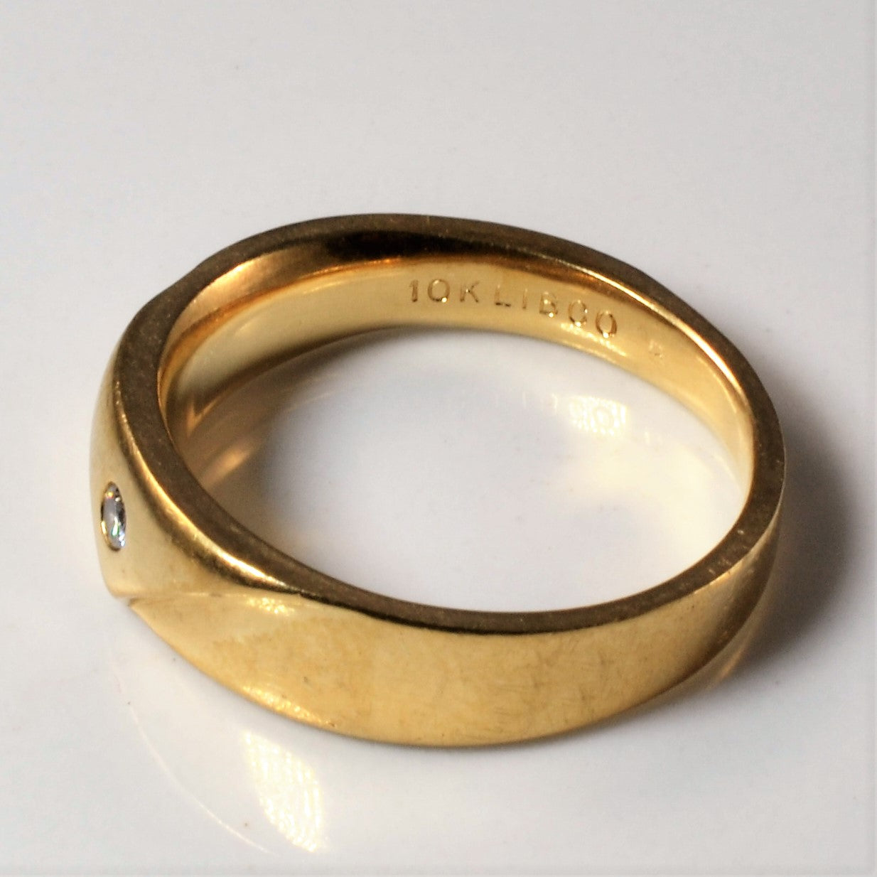 Flush Set Diamond Band | 0.04ct | SZ 6 |