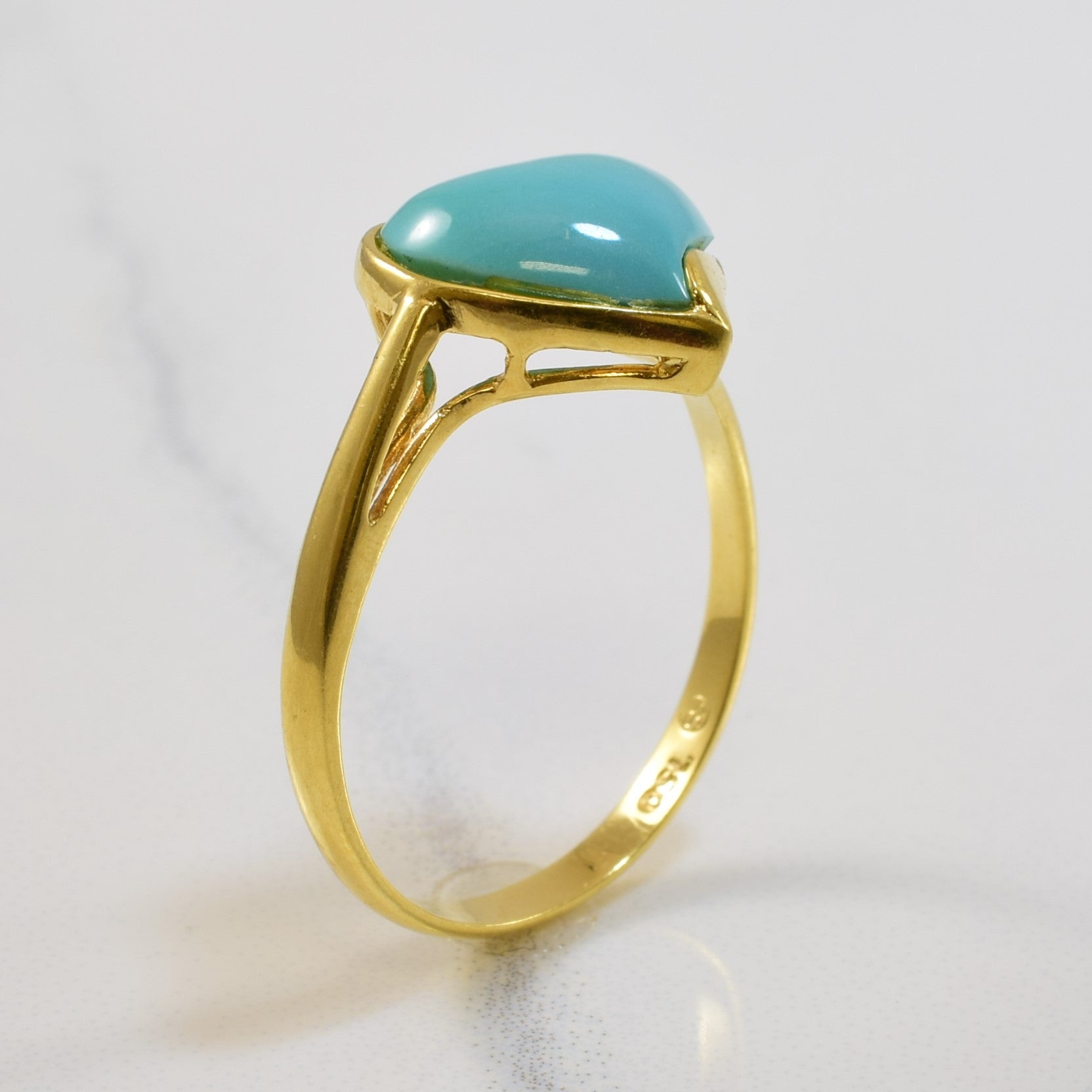 Bague en turquoise synthétique taille cœur | 1,80 ct | Taille 7 |