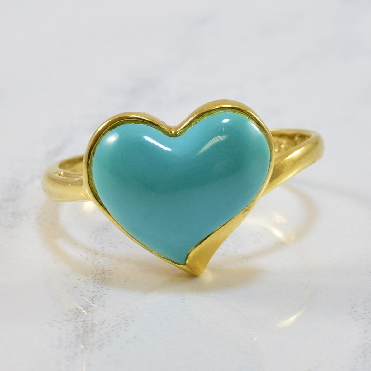 Bague en turquoise synthétique taille cœur | 1,80 ct | Taille 7 |
