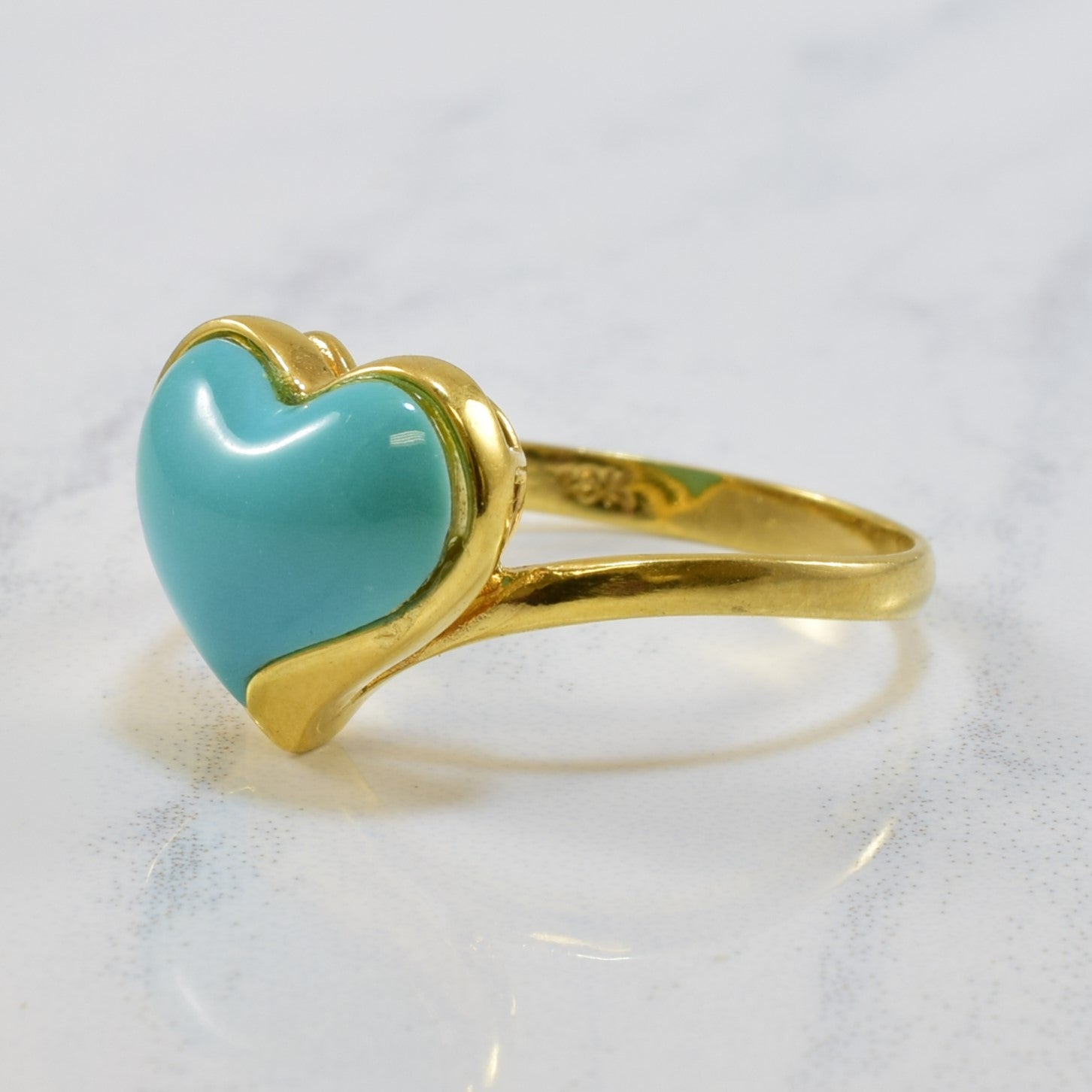 Bague en turquoise synthétique taille cœur | 1,80 ct | Taille 7 |