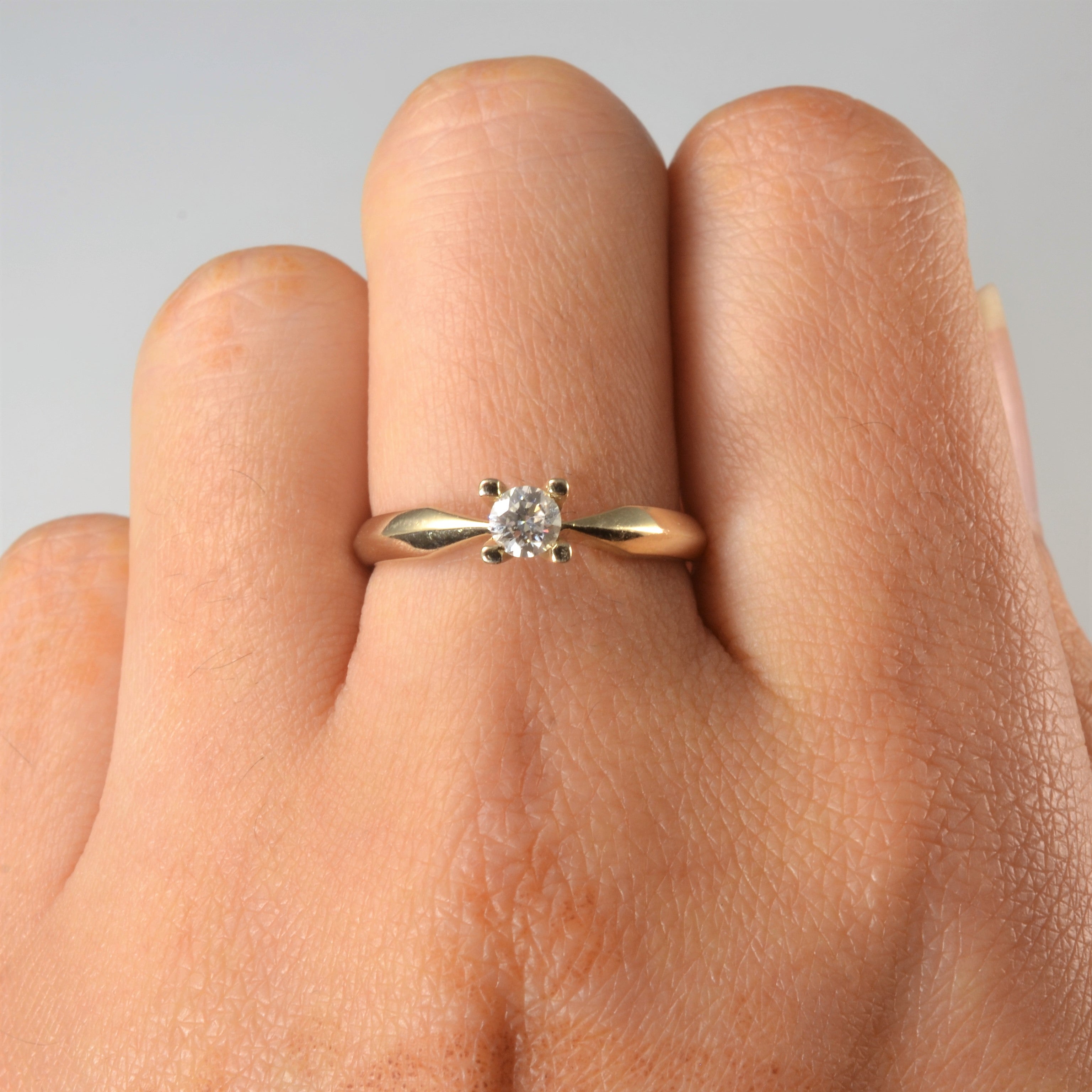 Tapered Solitaire Diamond Ring | 0.20ct | SZ 7.25 |