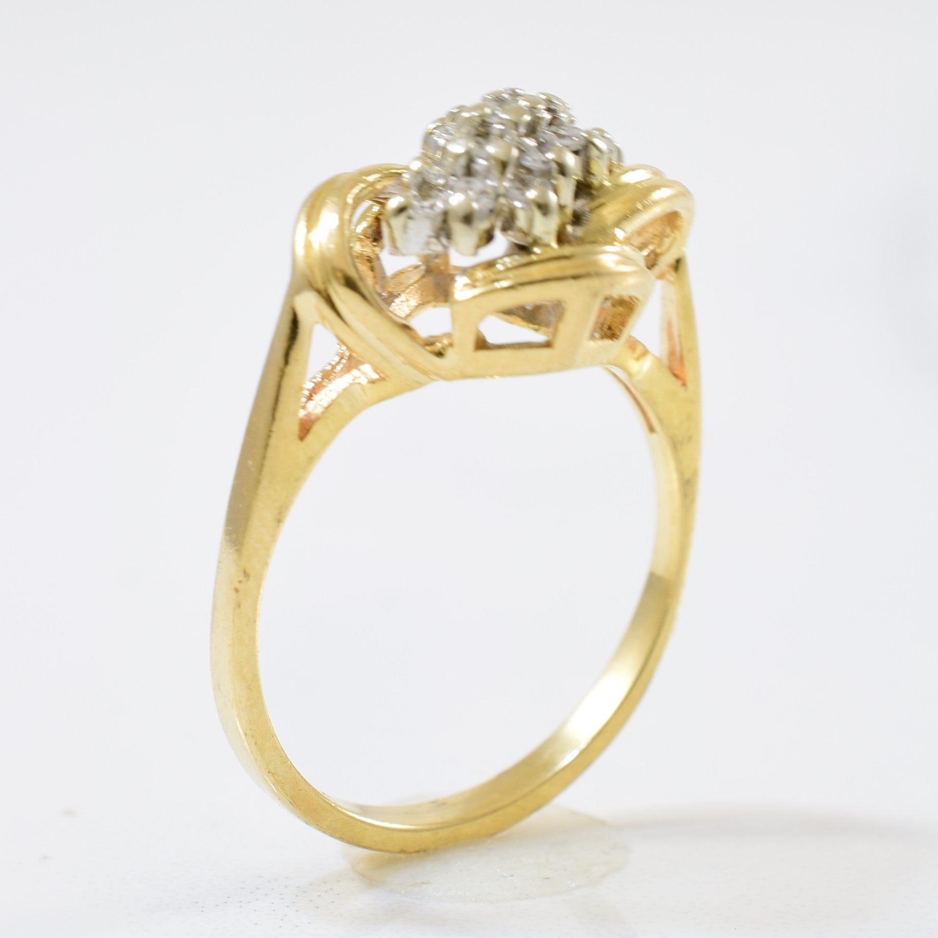 Diamond Cluster Ring | 0.17ctw | SZ 6.75 |