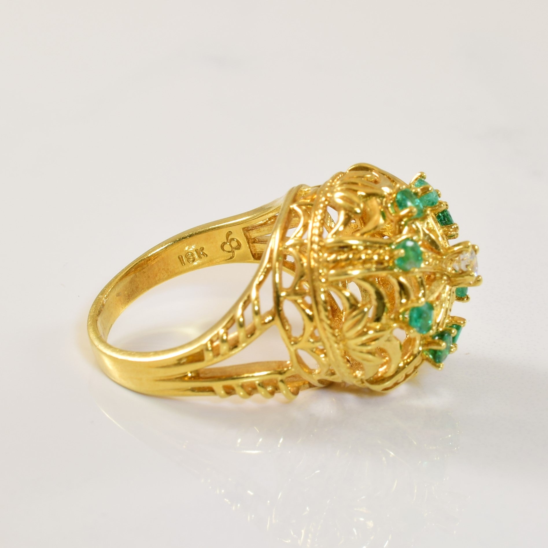 Emerald & Diamond Burst Ring | 0.56ctw, 0.09ct | SZ 6 |
