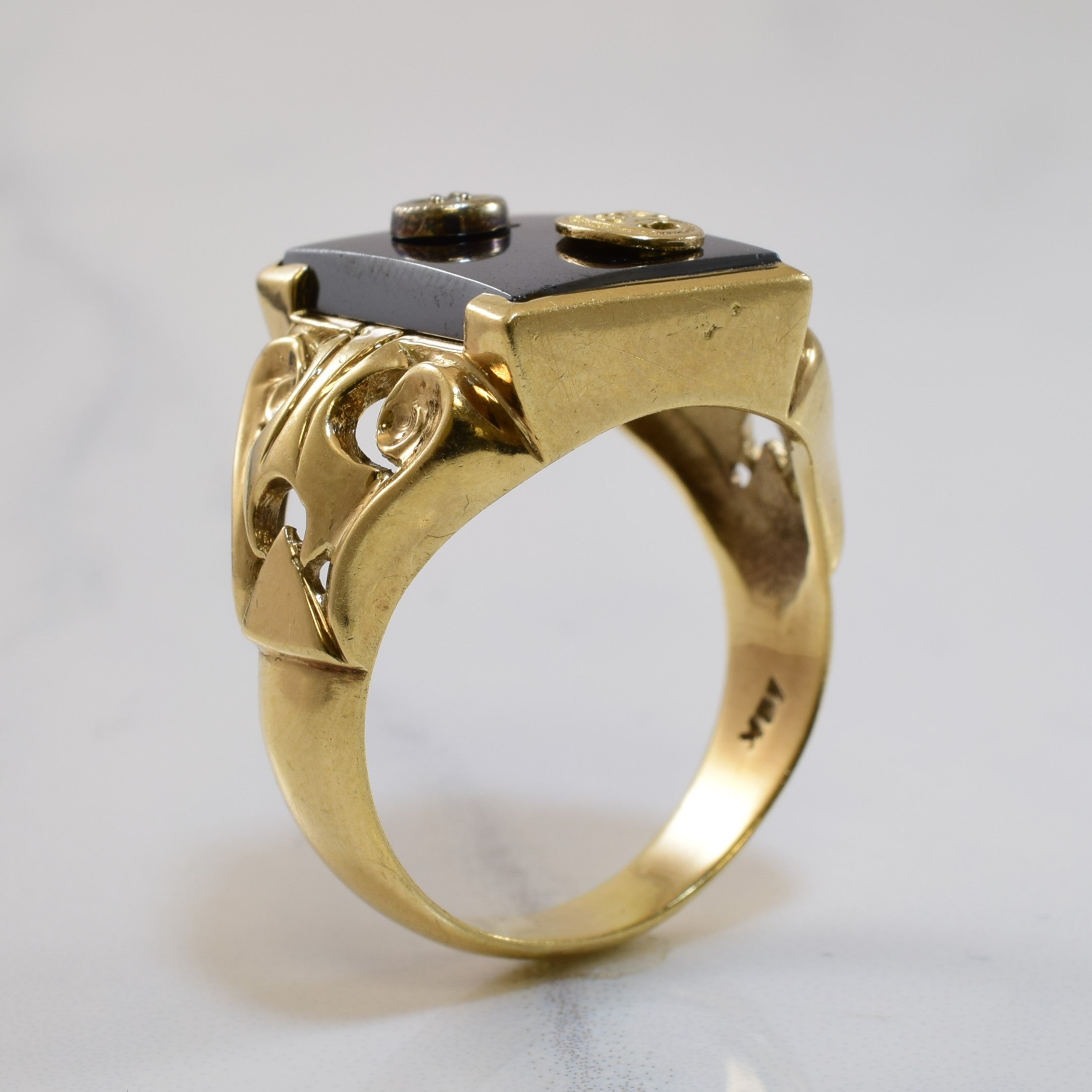 Hematite & Diamond Initial 'C' Ring | 15.00ct, 0.005ct | SZ 10.25 |