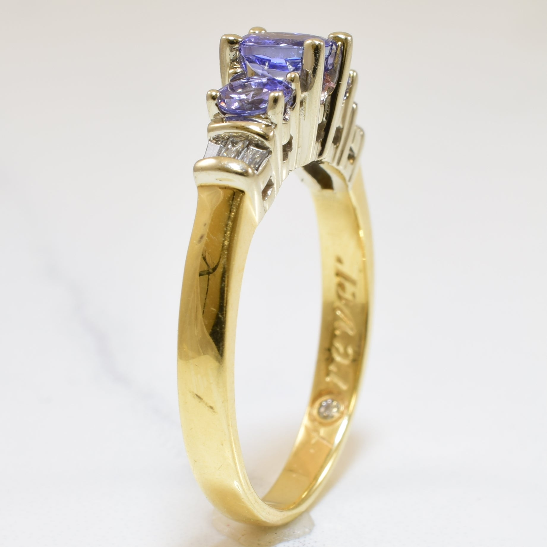 Tanzanite & Diamond Ring | 0.90ctw, 0.07ctw | SZ 8 |