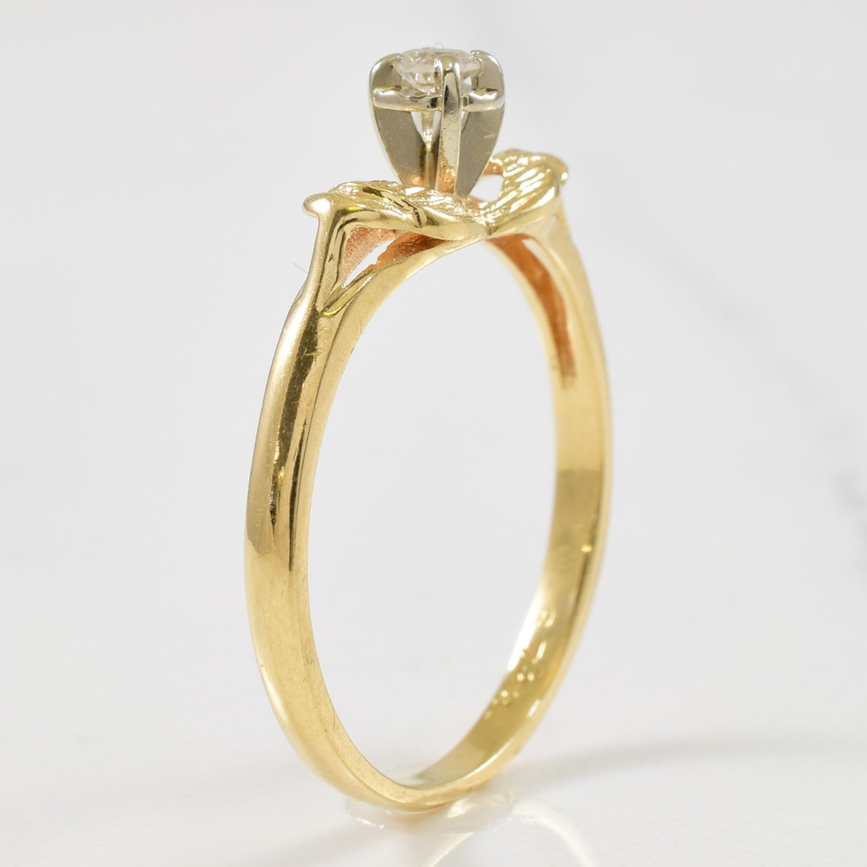 Bague solitaire diamant ajouré | 0,06 ct | Taille 7 |