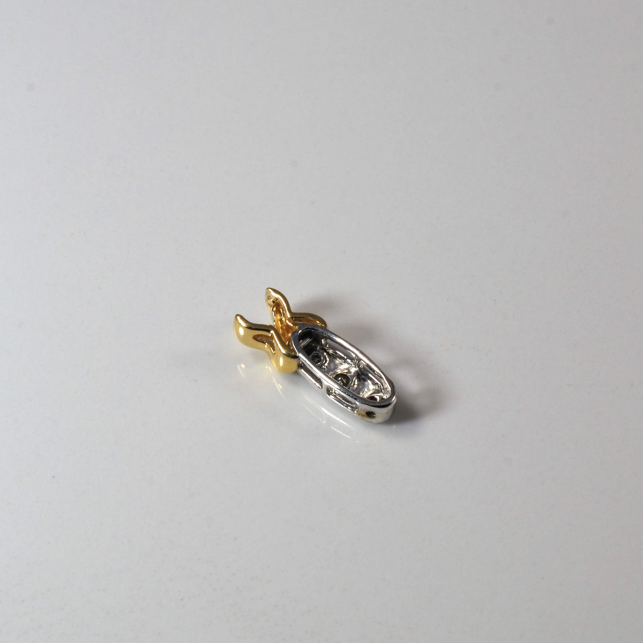 Flush Set Diamond Pendant | 0.06ctw |