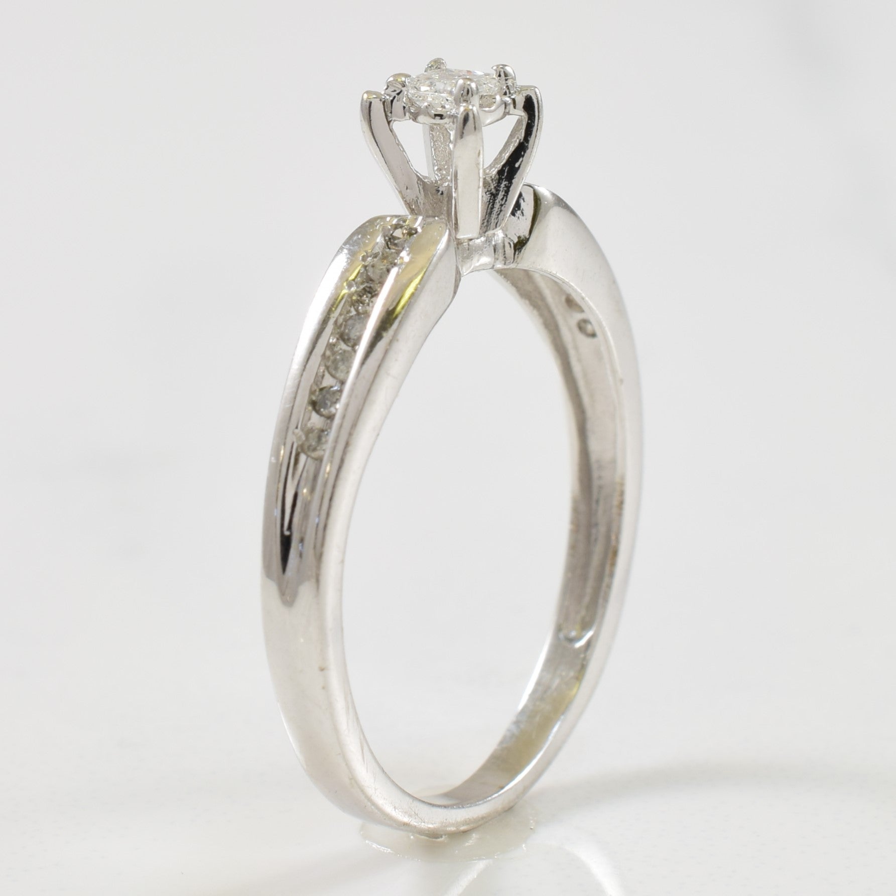 High Prong Set Diamond Ring | 0.12ctw | SZ 5.75 |