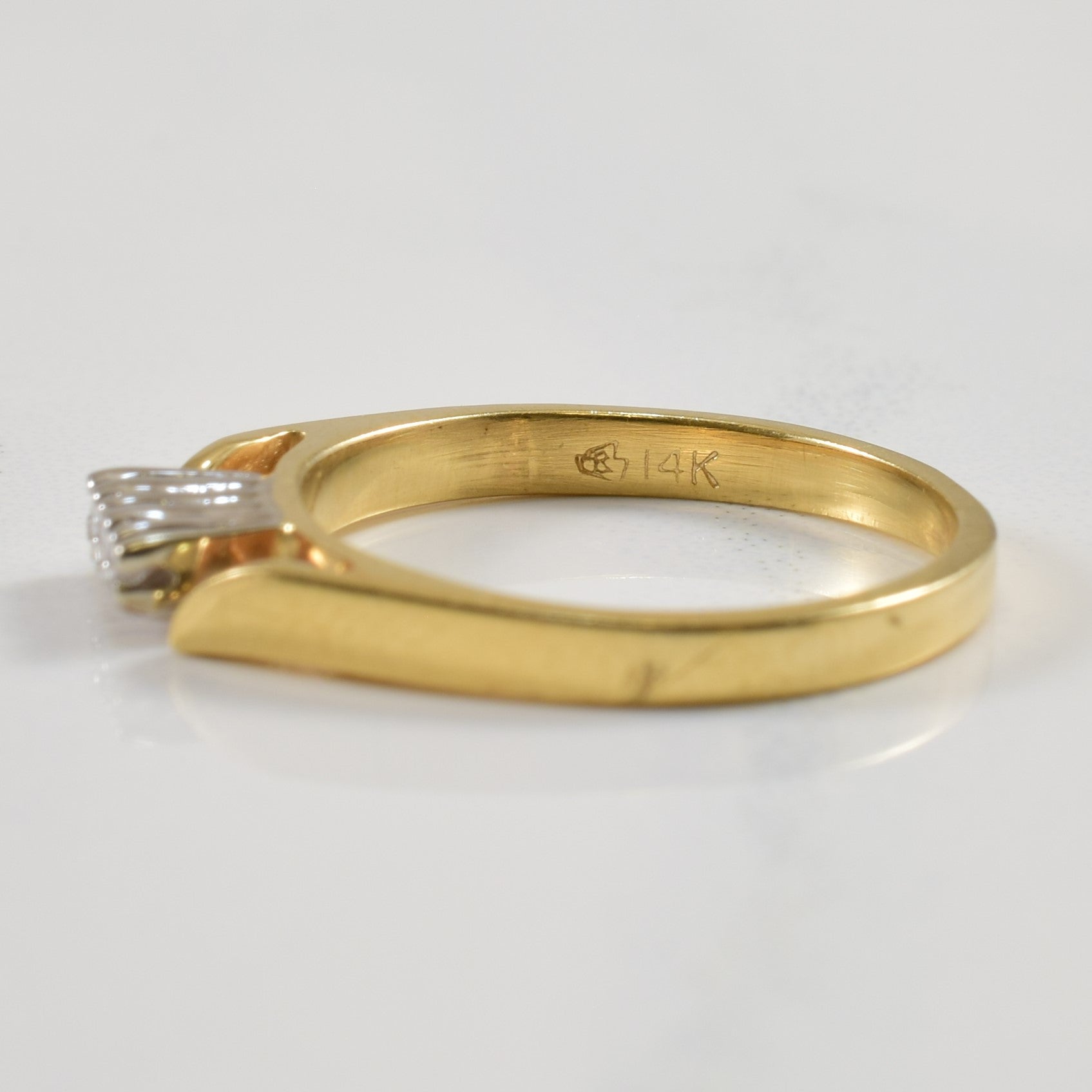 Three Stone Diamond Cathedral Ring | 0.03ctw | SZ 4 |