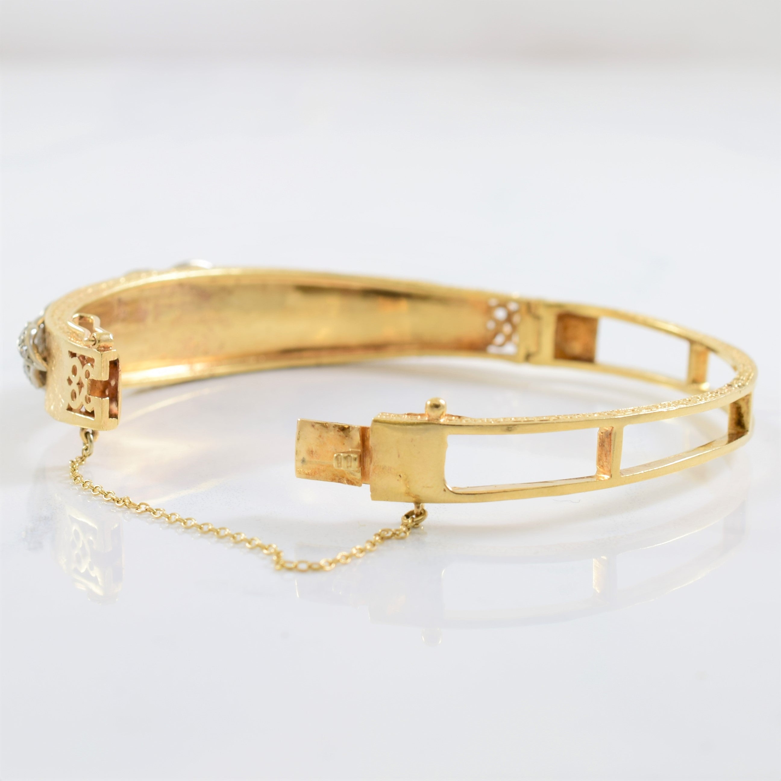 1930s Intricate Diamond Bangle | 0.38ctw | 7" |