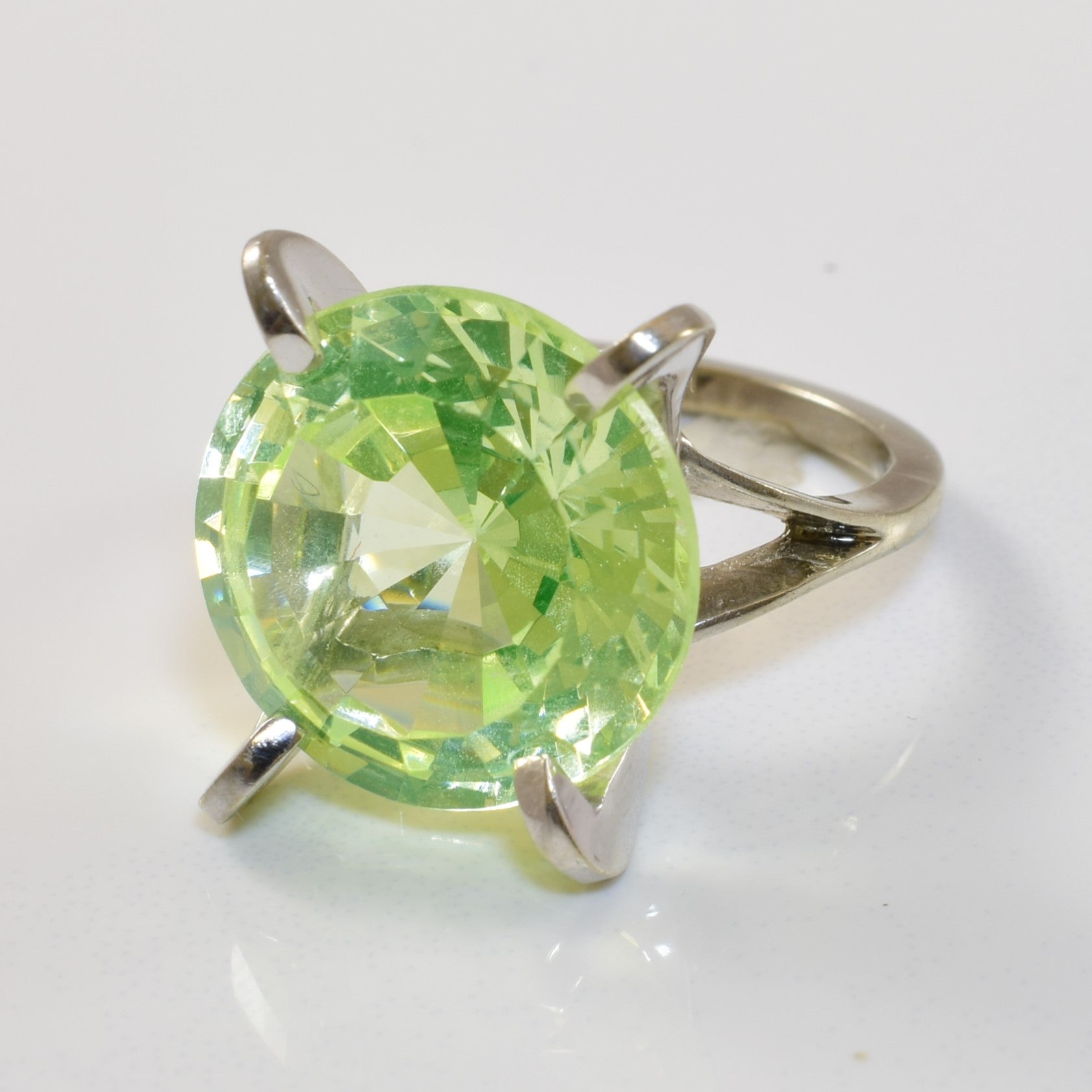 Large Synthetic Spinel Cocktail Ring | 14.00ct | SZ 6.25 |