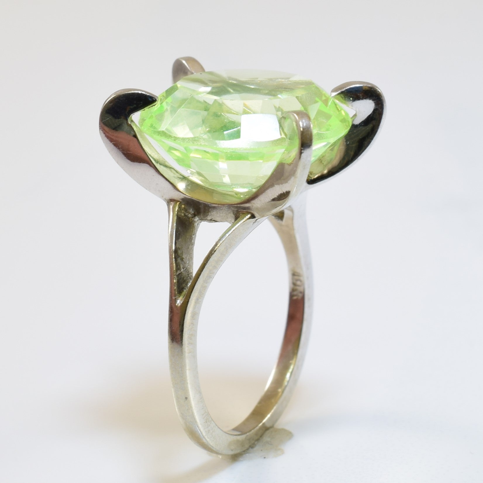 Large Synthetic Spinel Cocktail Ring | 14.00ct | SZ 6.25 |