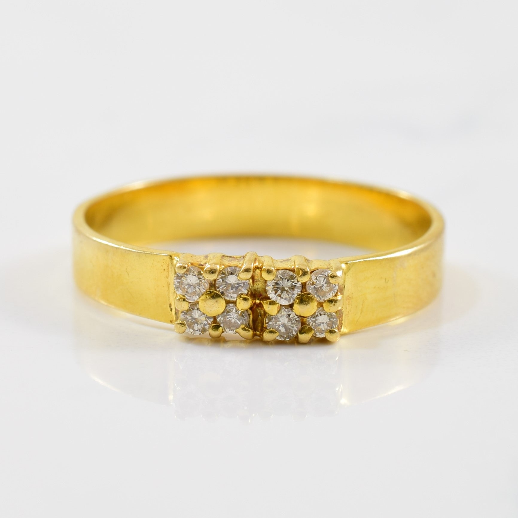 Eight Stone Diamond Band | 0.16ctw | SZ 7.5 |