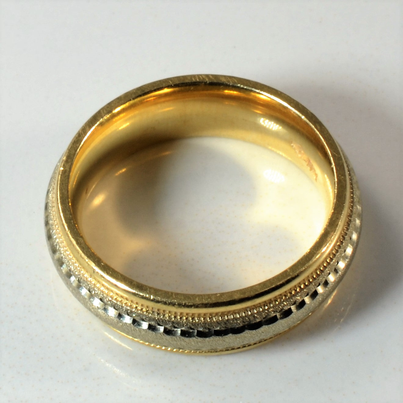 Milgrain Detailed Two Tone Wedding Band | SZ 6 |