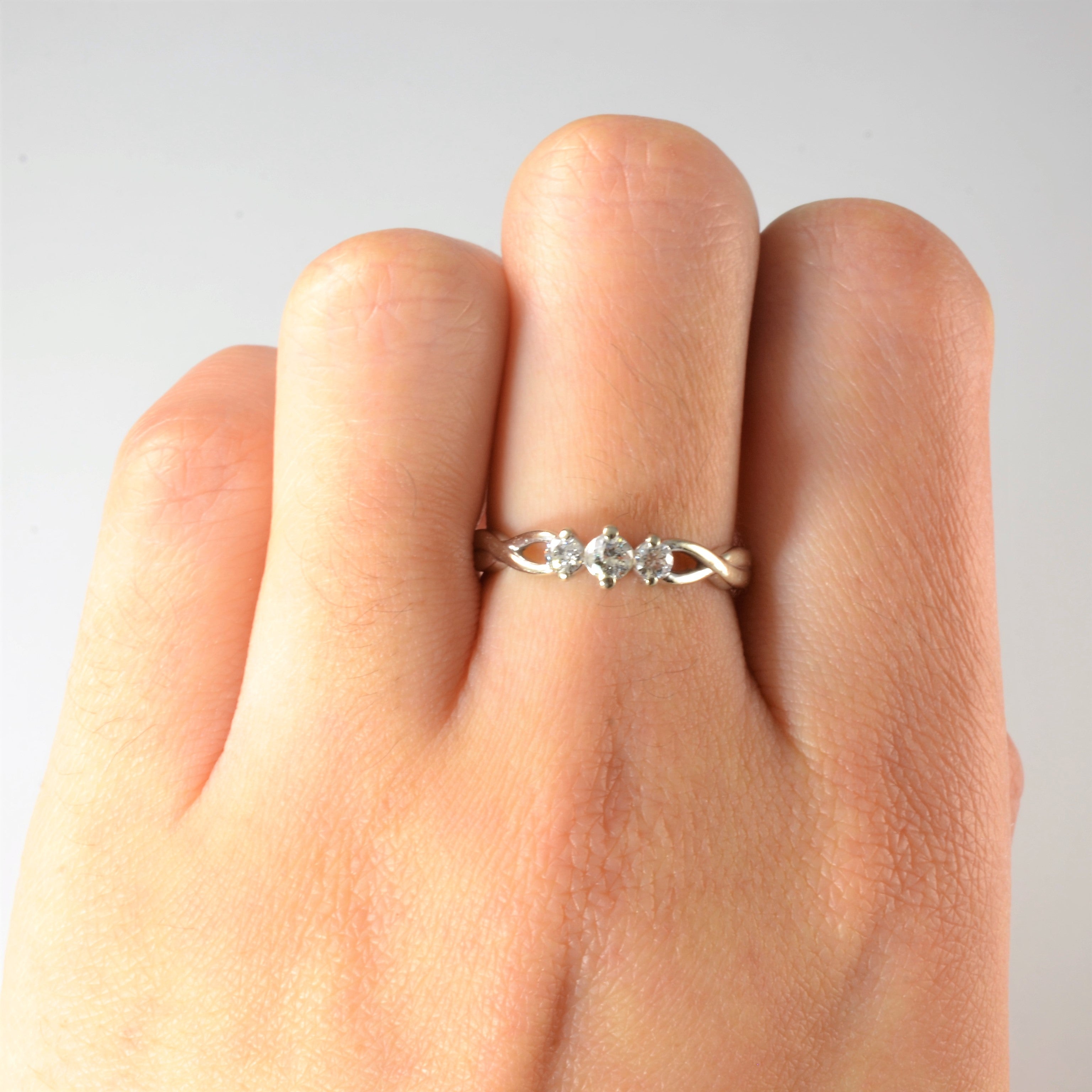 Three Stone Diamond Ring | 0.25ctw | SZ 6.5 |