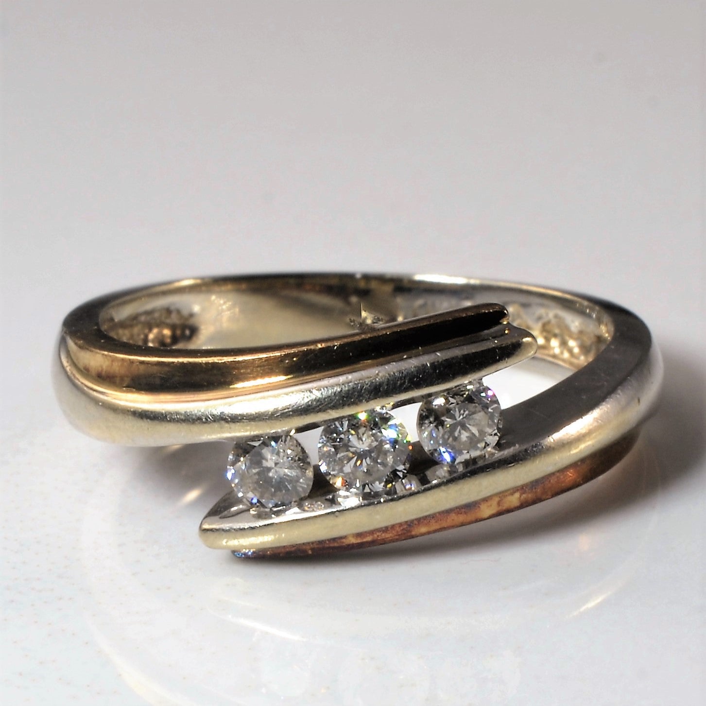 Bypass Channel Set Diamond Ring | 0.30ctw | SZ 6.5 |