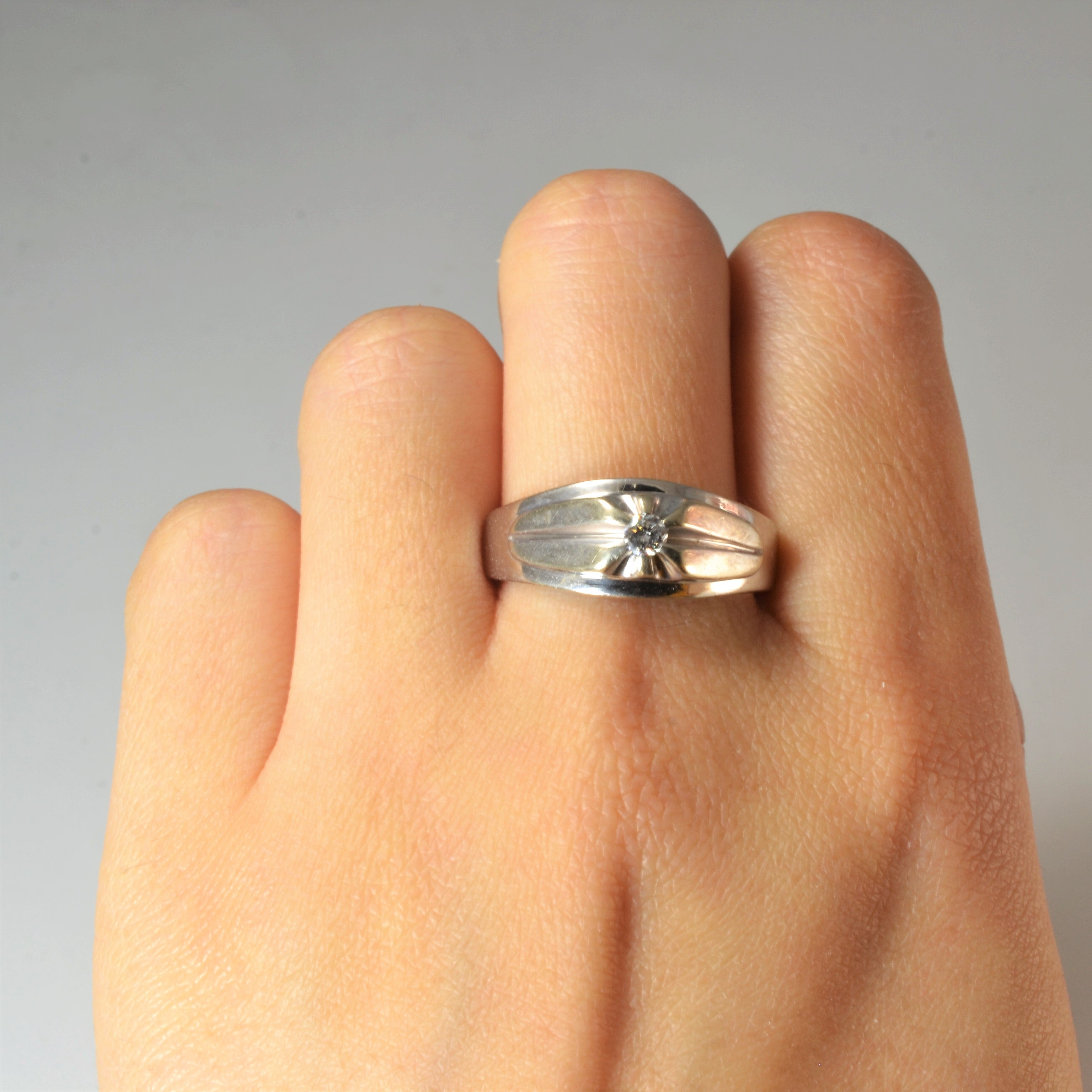 Solitaire Diamond Ring | 0.10ct | SZ 9.75 |