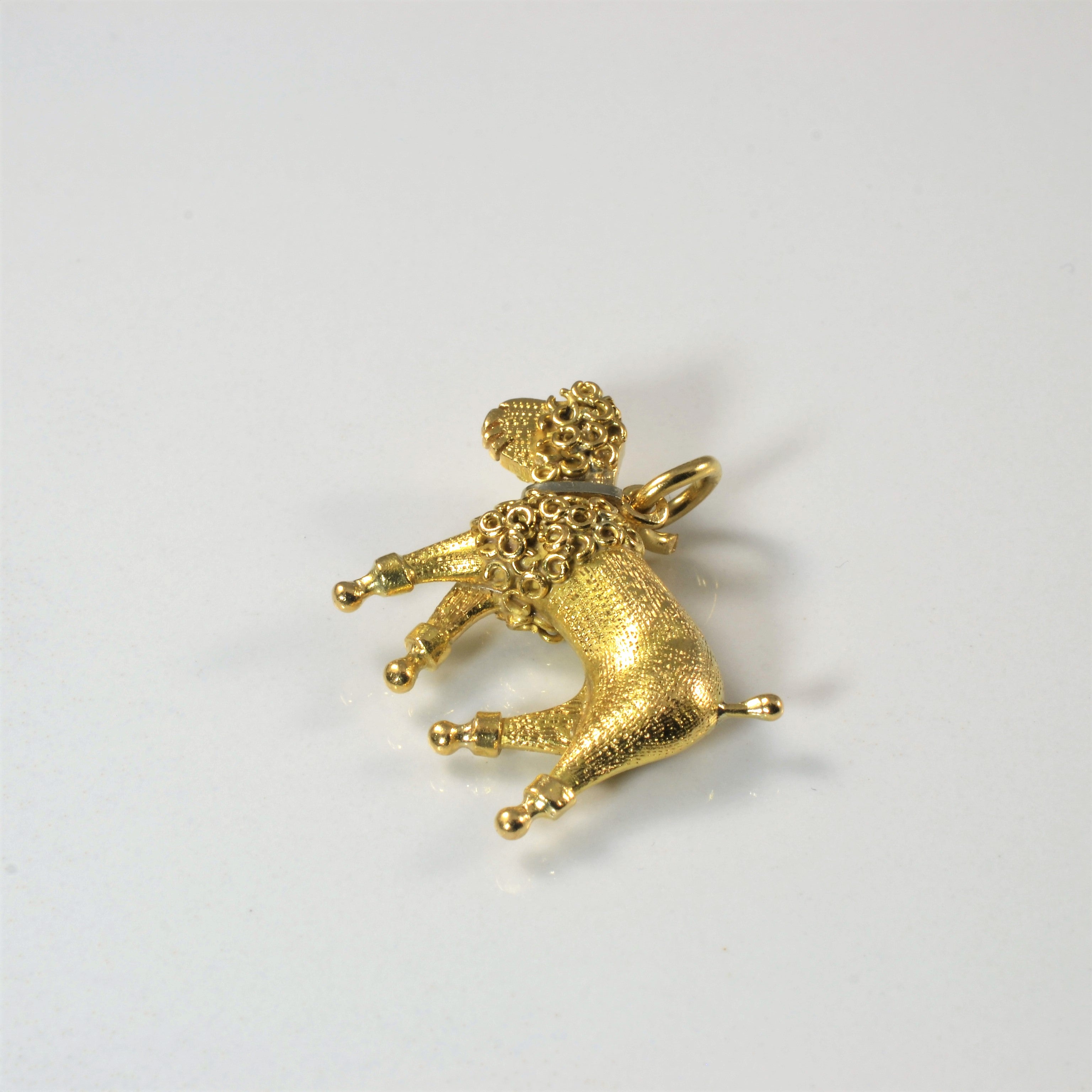 18k Yellow Gold Poodle Pendant |