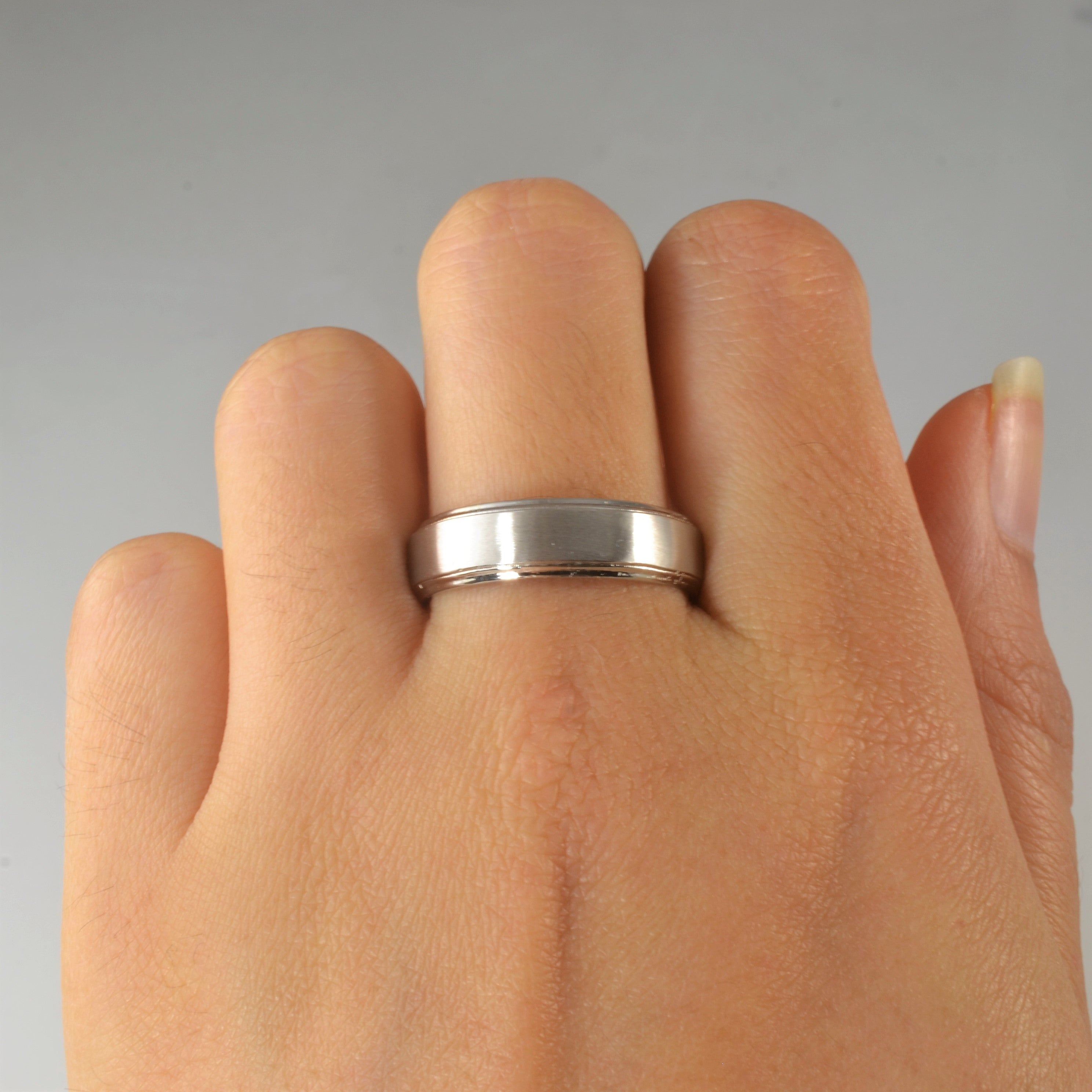14k White Gold Band | SZ 9.75 |