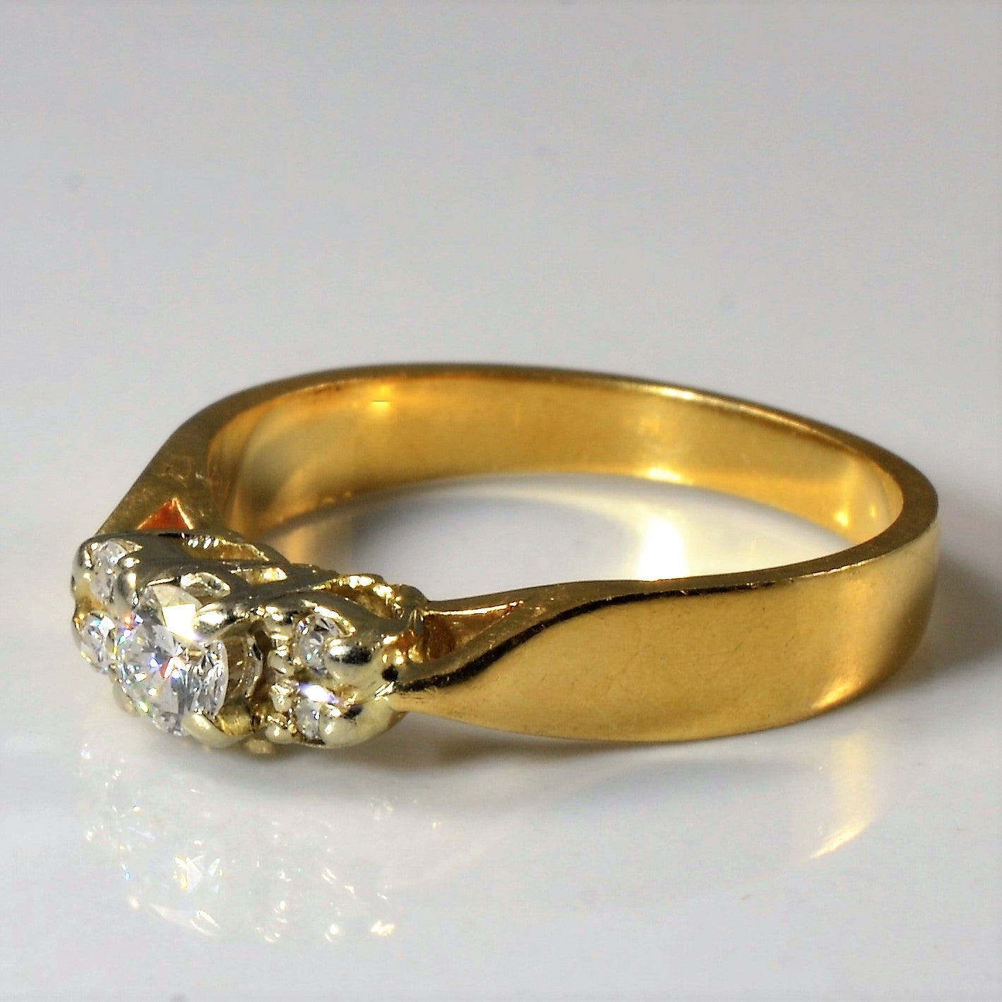 Three Stone Style Diamond Ring | 0.19ctw | SZ 6 |