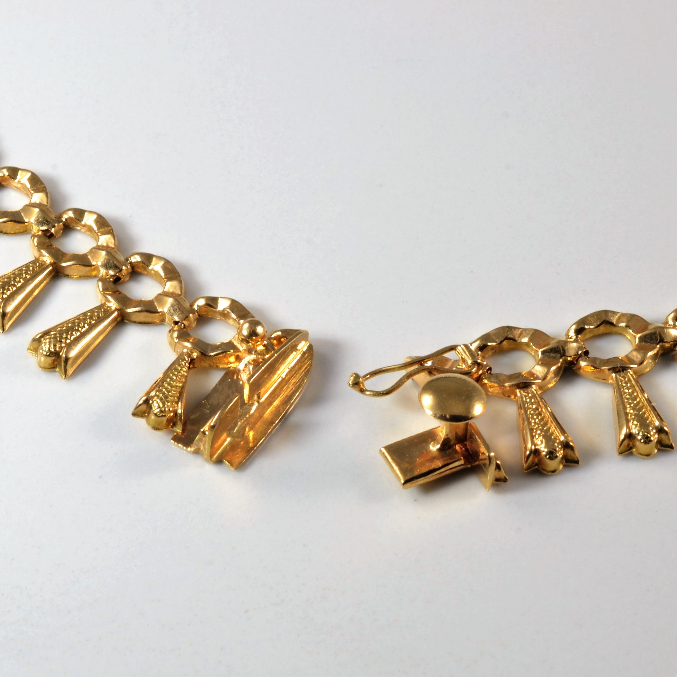 Textured Gold Collar Necklace | 17" |