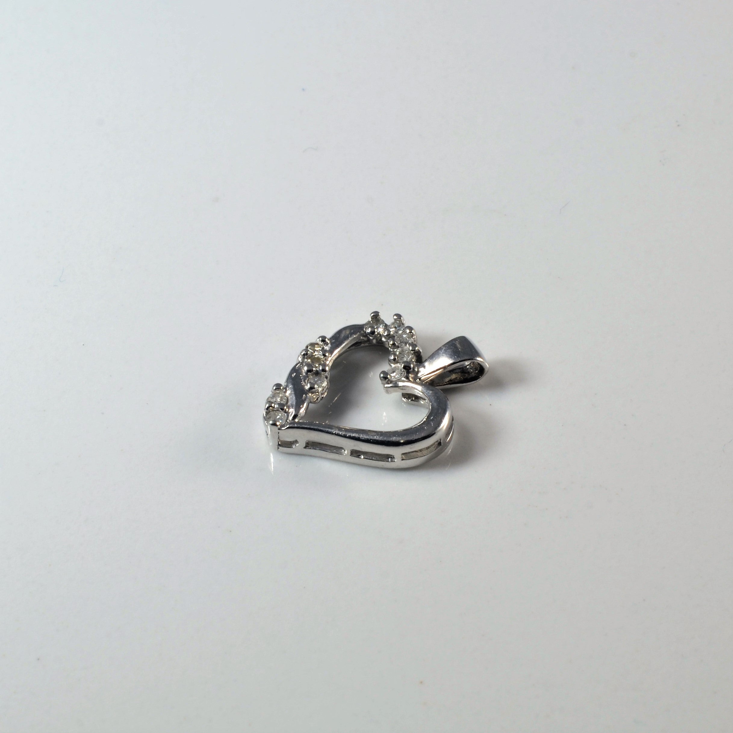 Diamond Heart Pendant | 0.05ctw |