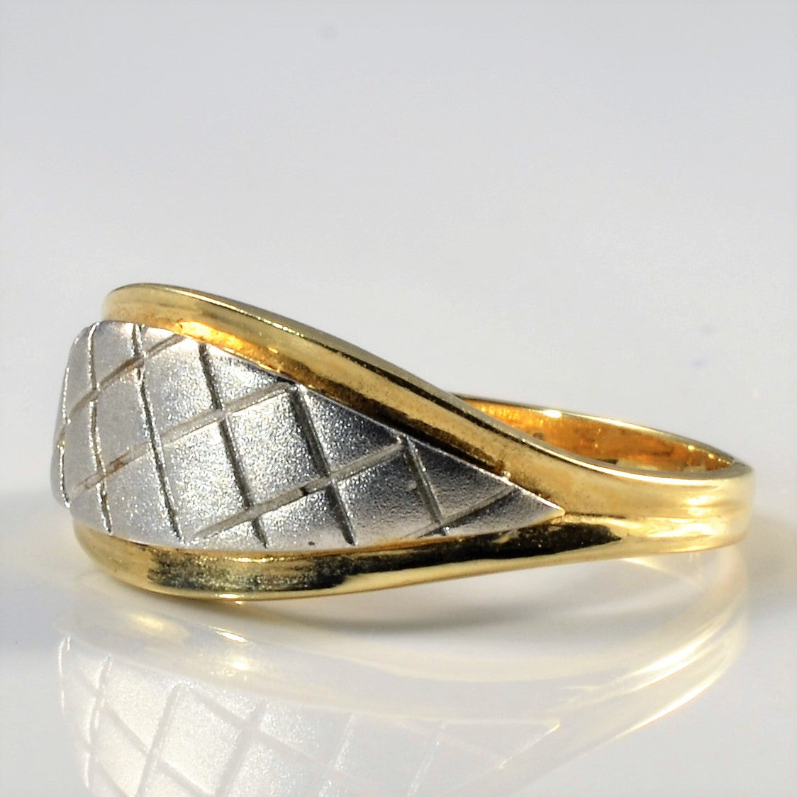 Grid Textured Two Tone Ring | SZ 7.5 |