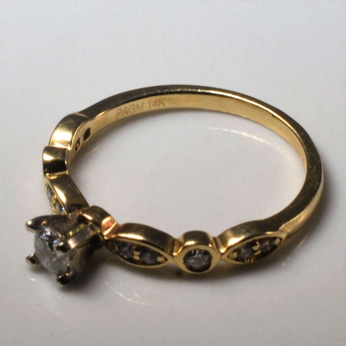 Art Deco Inspired Scalloped Band Engagement Ring | 0.28ctw | SZ 4 |