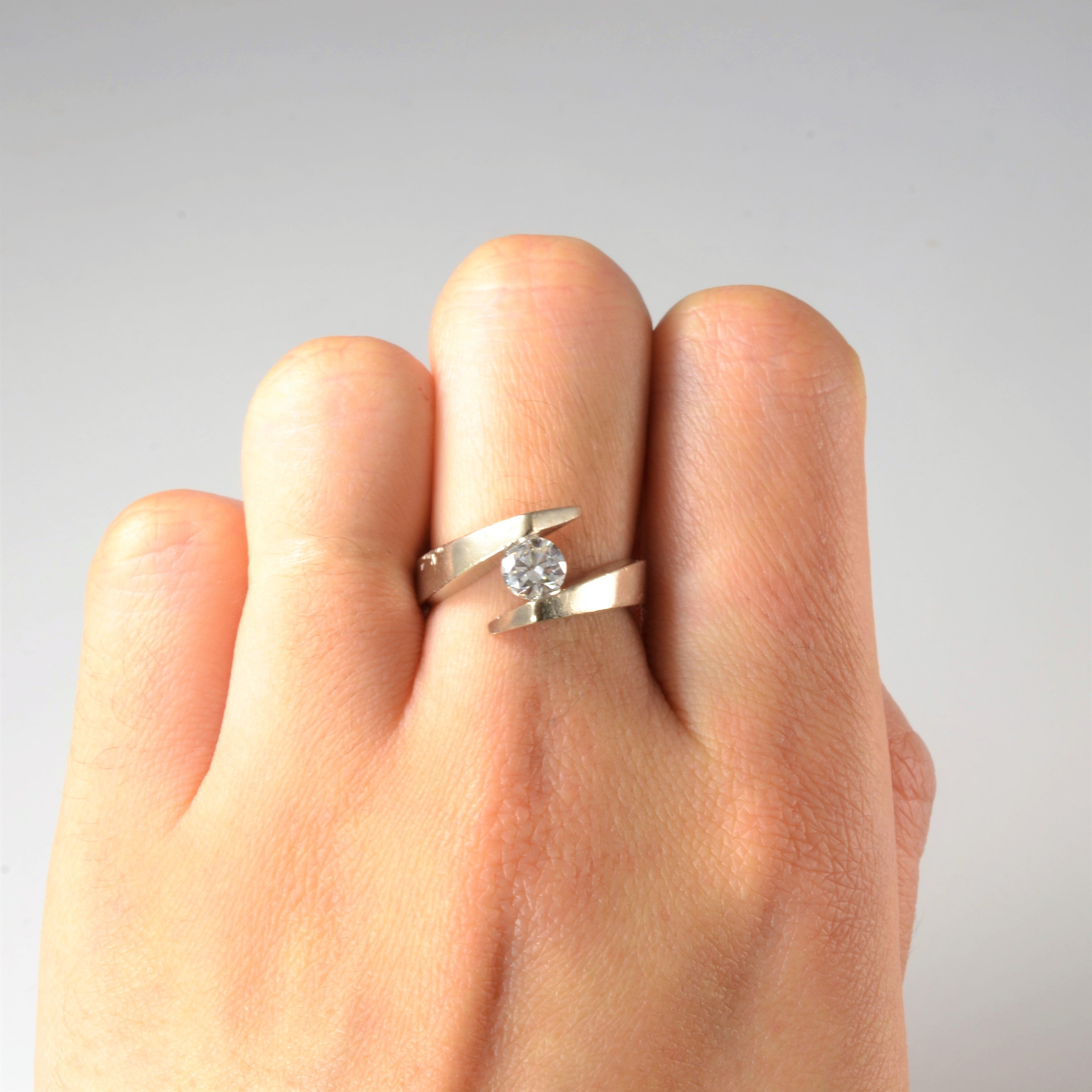Bague solitaire diamant Bypass | 0,52 ct | Taille 6 |
