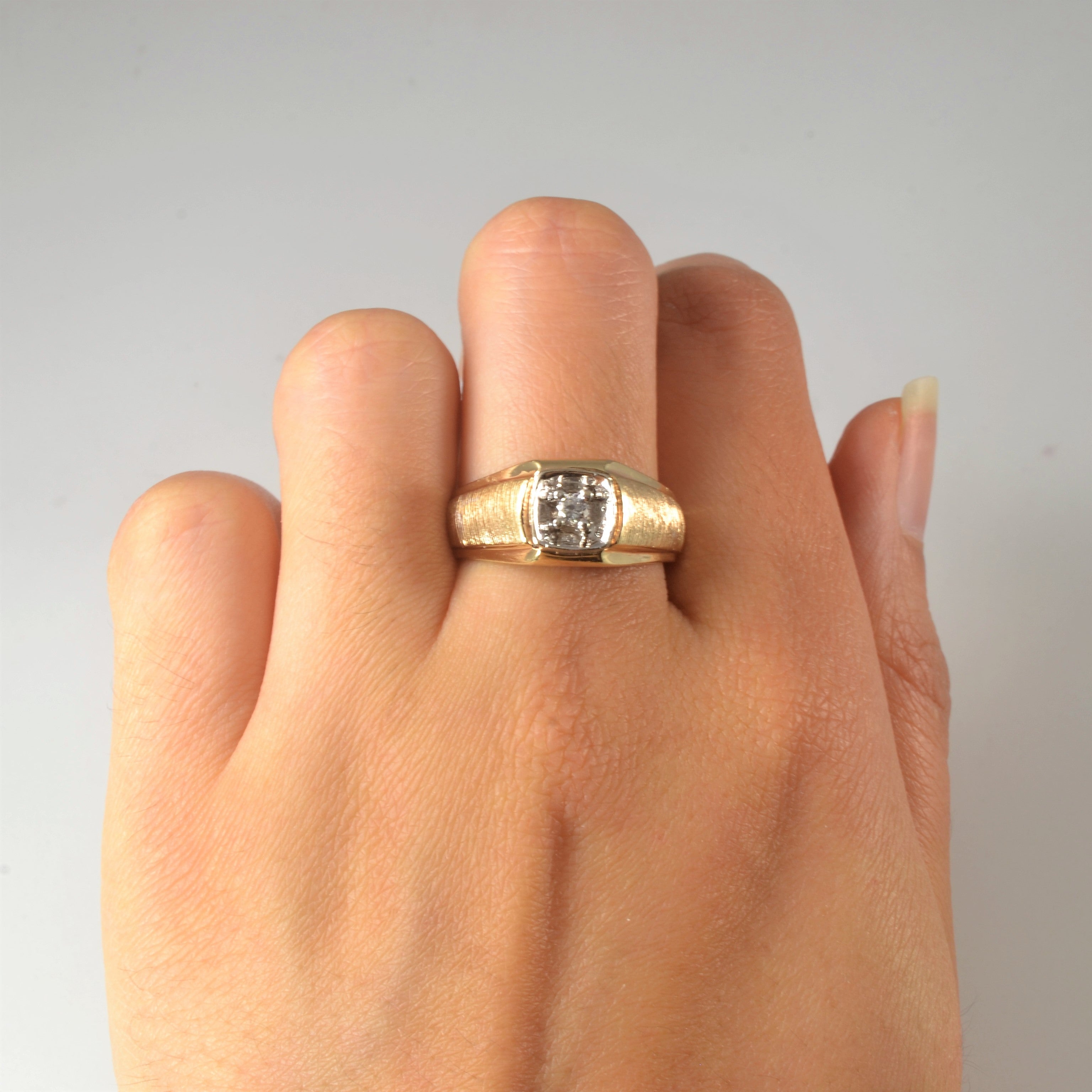 Solitaire Diamond Ring | 0.10ct | SZ 8.5 |