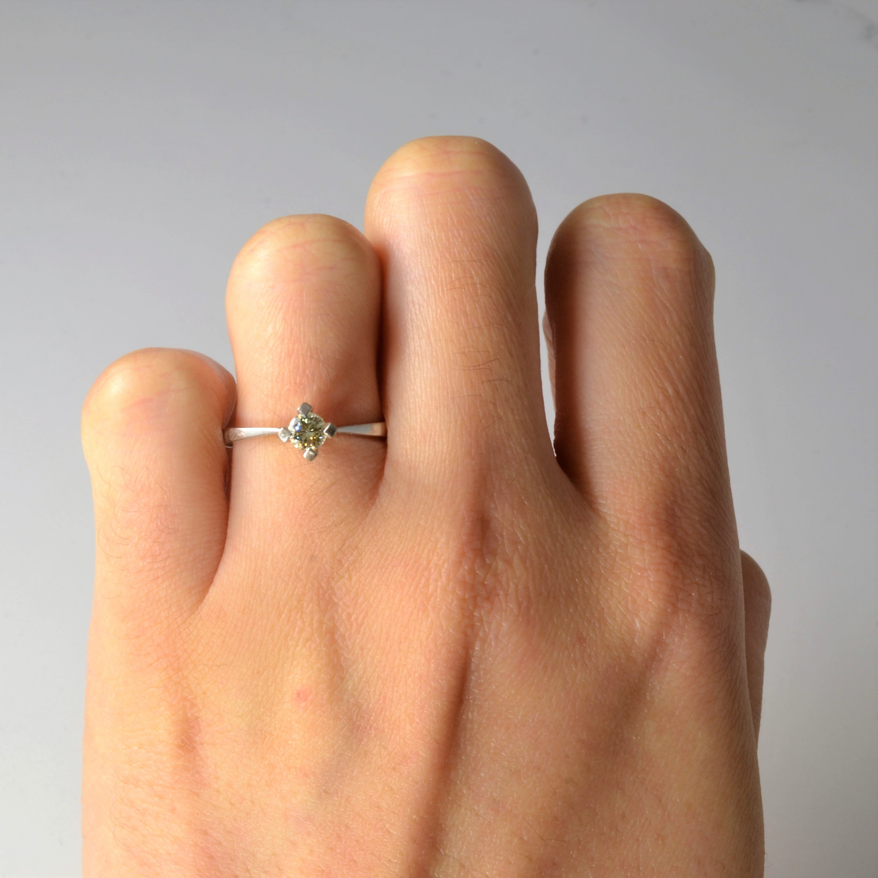 1960s High Set Tapered Solitaire Diamond Ring | 0.22ct | SZ 7 |