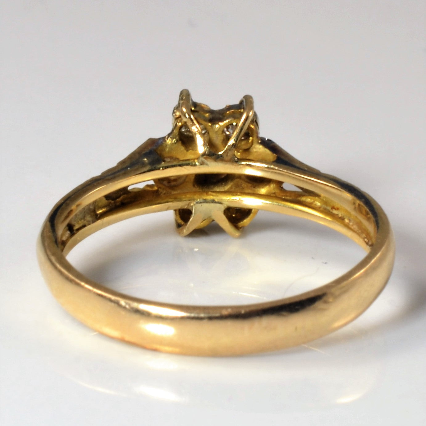 Bague diamantée de style édouardien manquante (avril 2024) | 0,40 ct | Taille 6,25 |