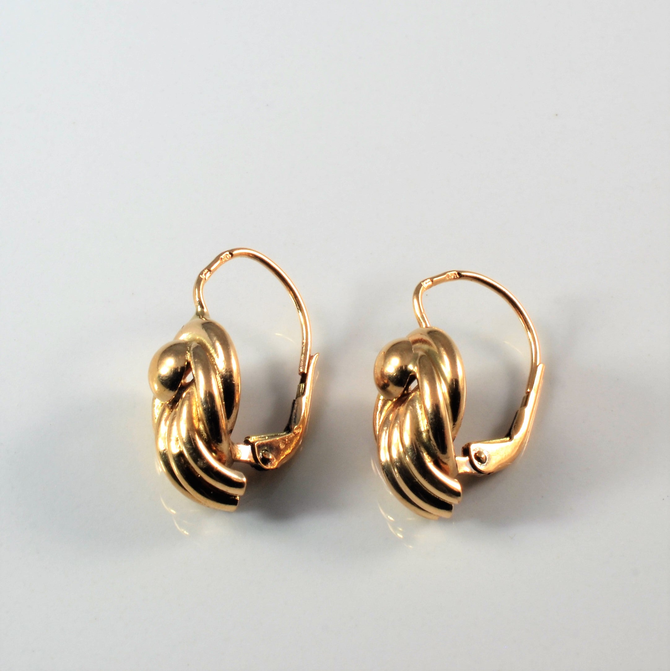 Textured Yellow Gold Earrings |