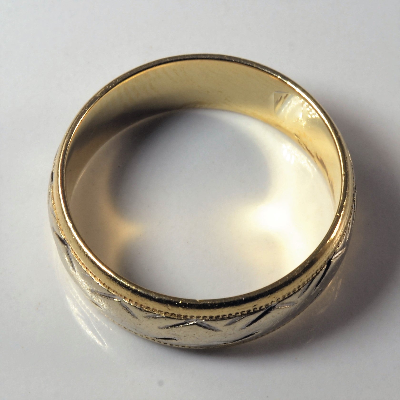 Bague à chevrons milgrain bicolore | Taille 8,5 |