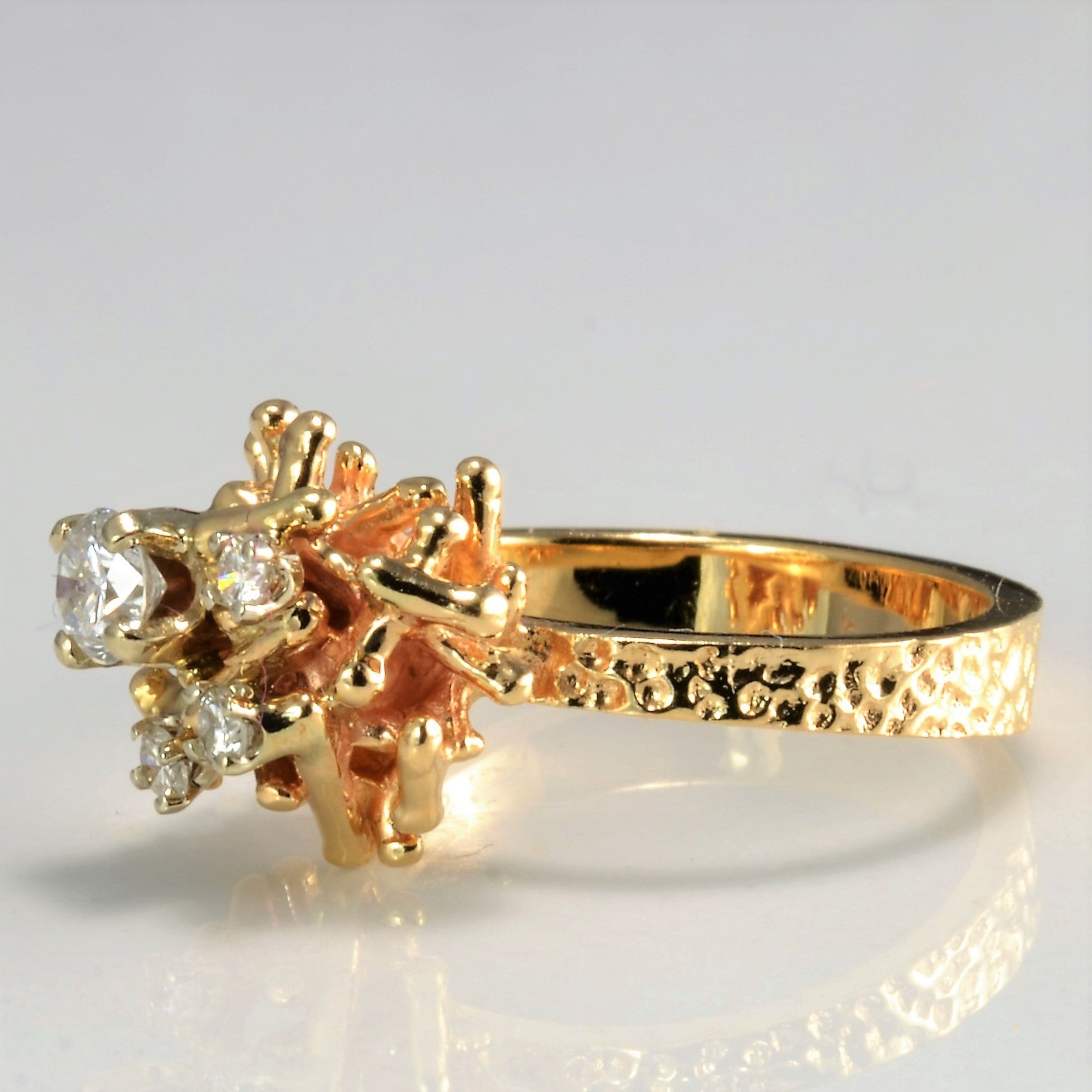 Scattered Diamond Textured Ring | 0.30 ctw | SZ 5.5