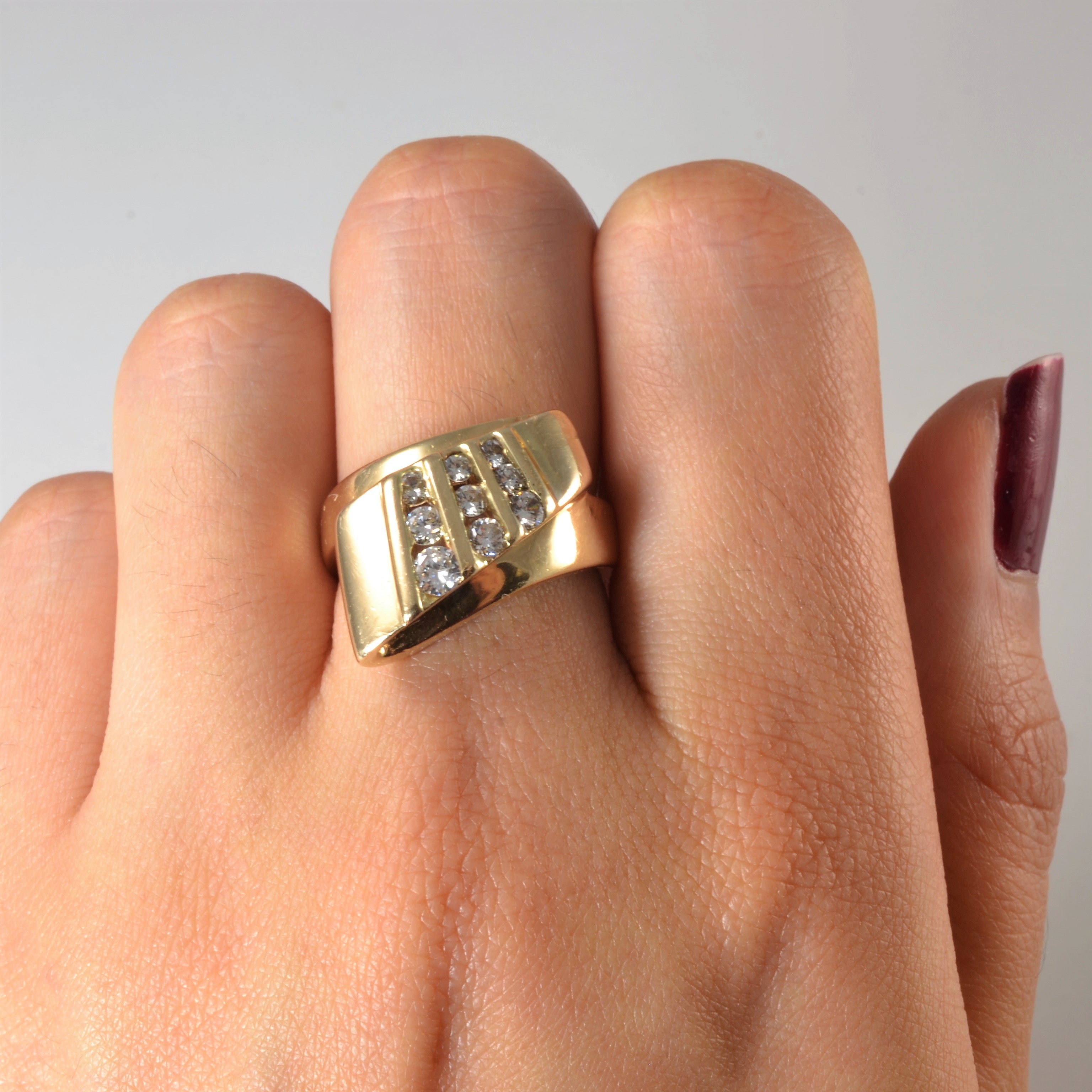 Twisted Diamond Cocktail Ring | 0.50ctw | SZ 6.75 |