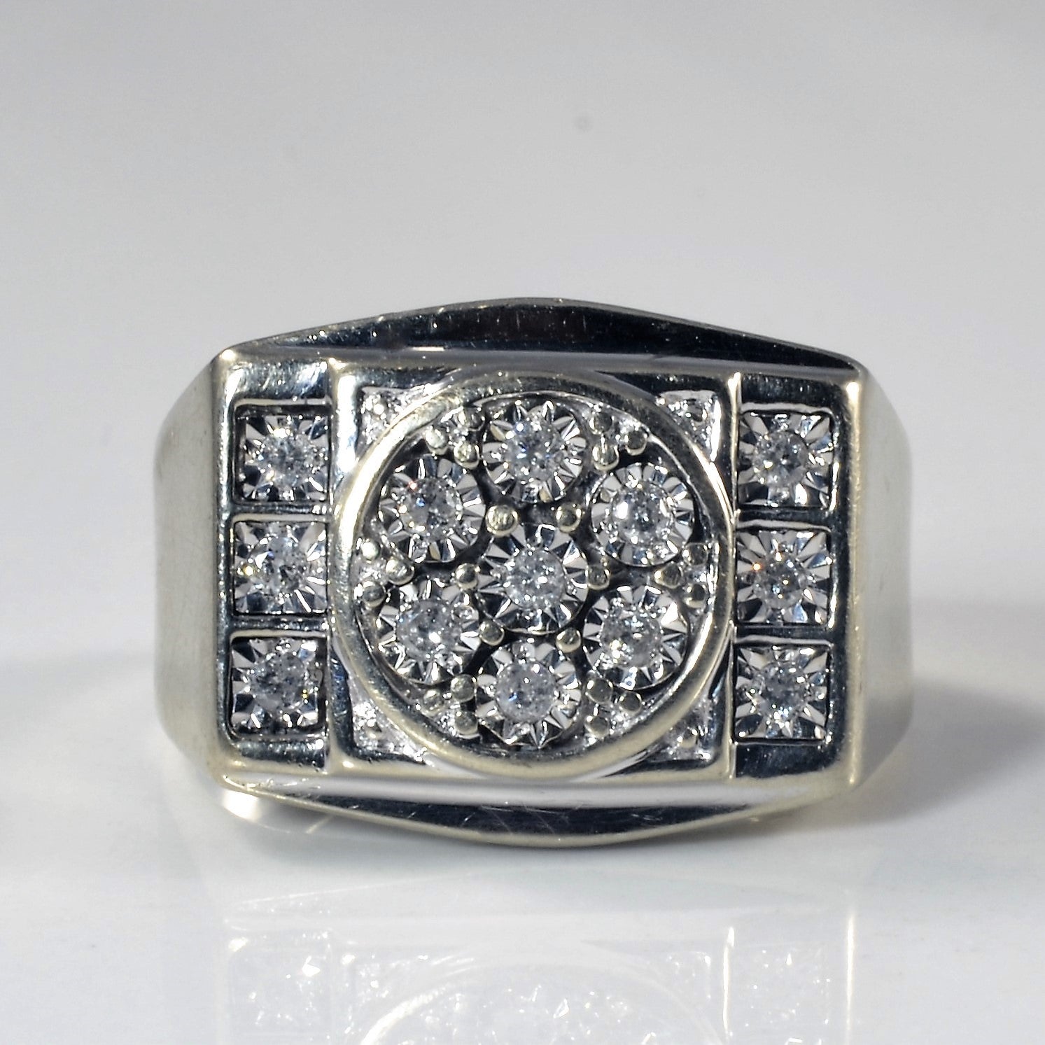 Bague large sertie de diamants | 0,13 ct | Taille 5,75 |