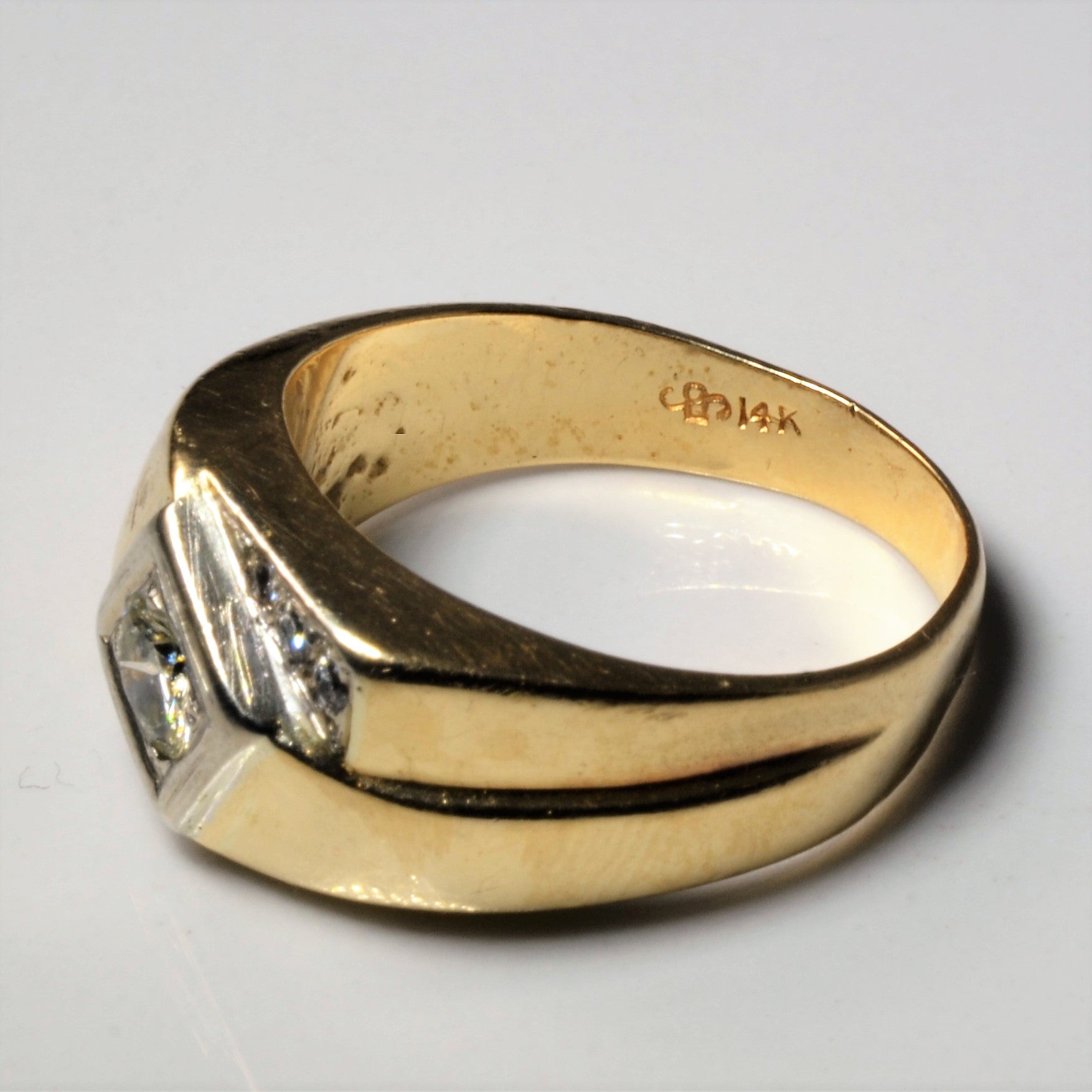 Flush Set Diamond Ring | 0.44ctw | SZ 9.5 |