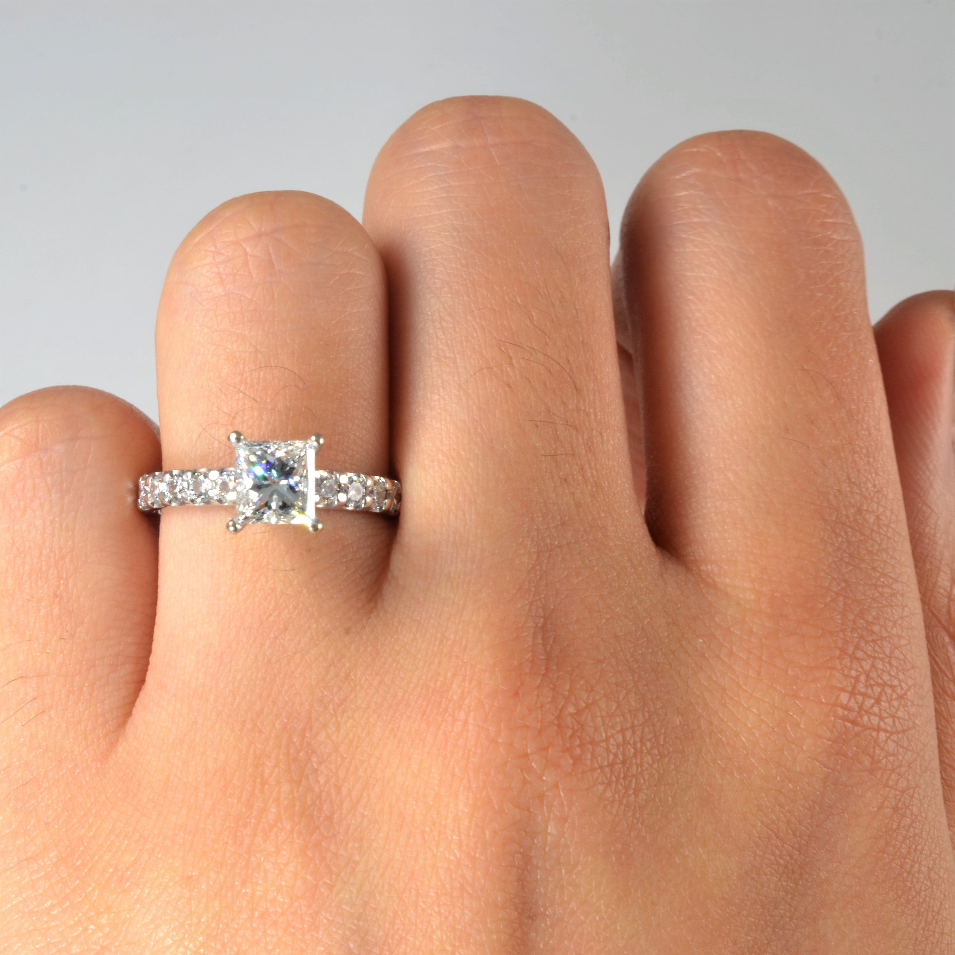 Bague de fiançailles en diamant princesse | 1,25 ct | Taille 5,25 |
