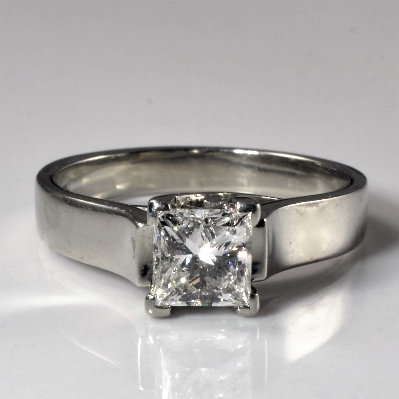 Bague de fiançailles diamant princesse à large anneau | 0,90 ct | Taille 6,25 |