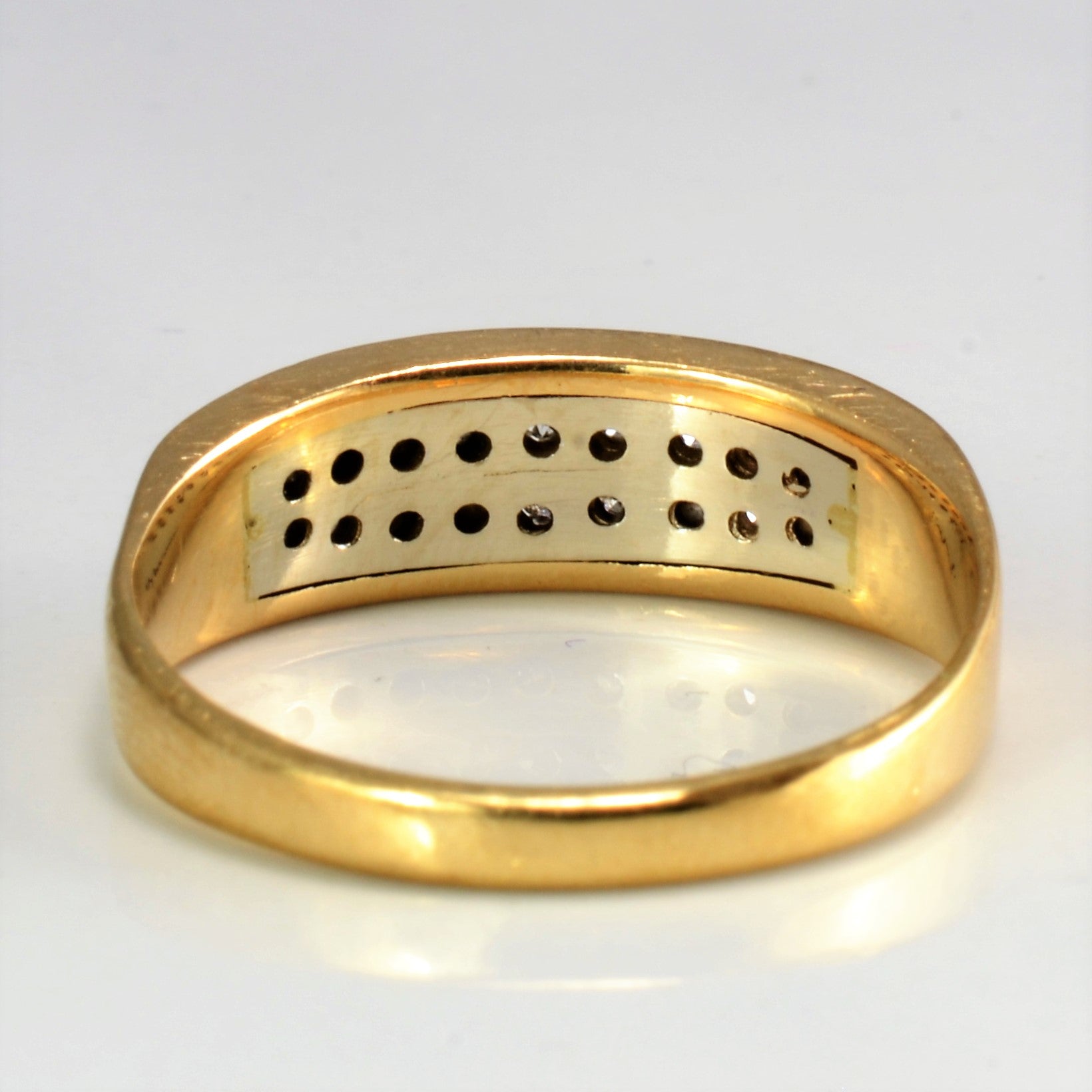 Cluster Diamond Ring | 0.20 ctw, SZ 8.75 |