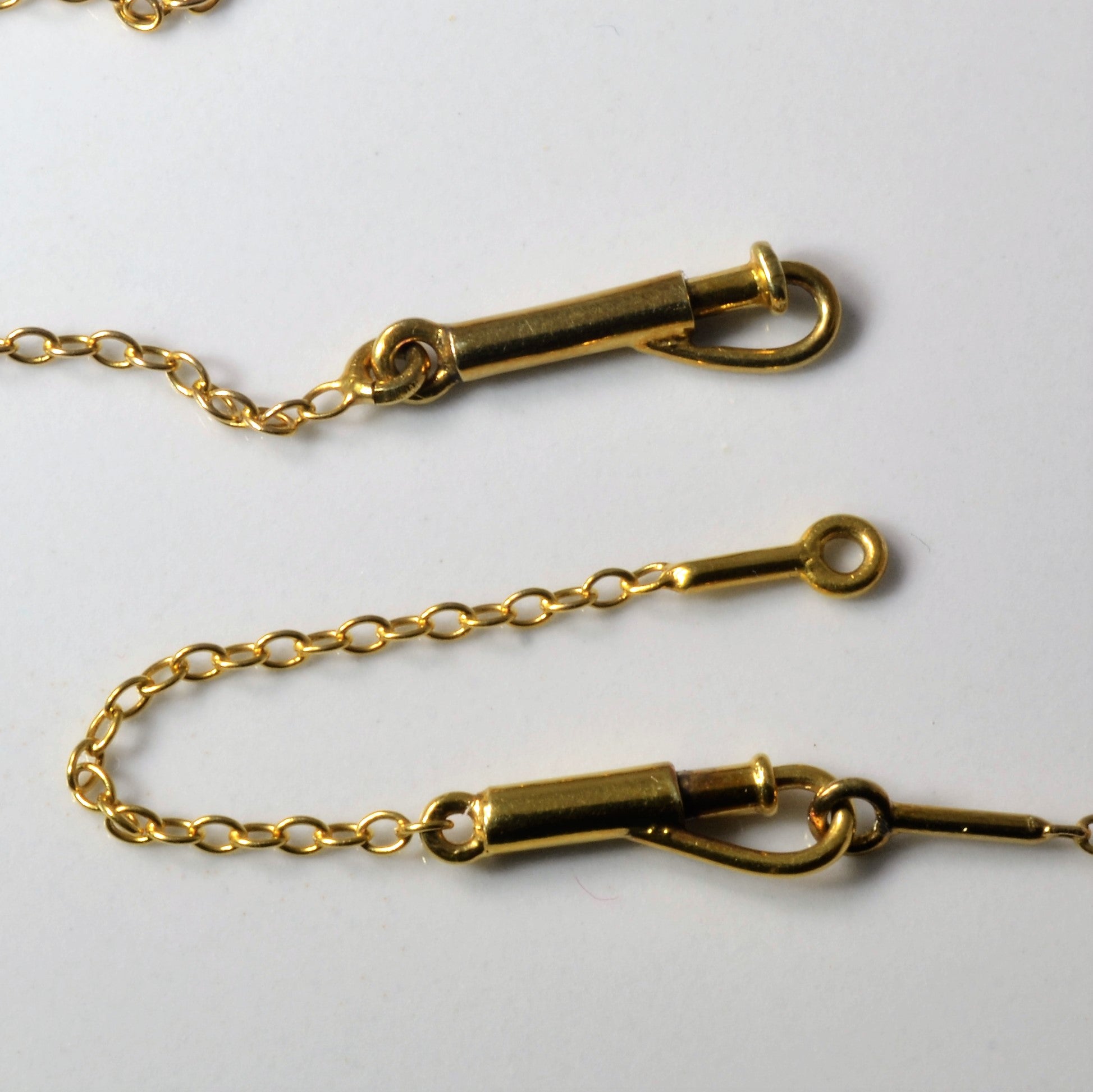 Victorian Fleur de Lis Seed Pearl Necklace | 16" |