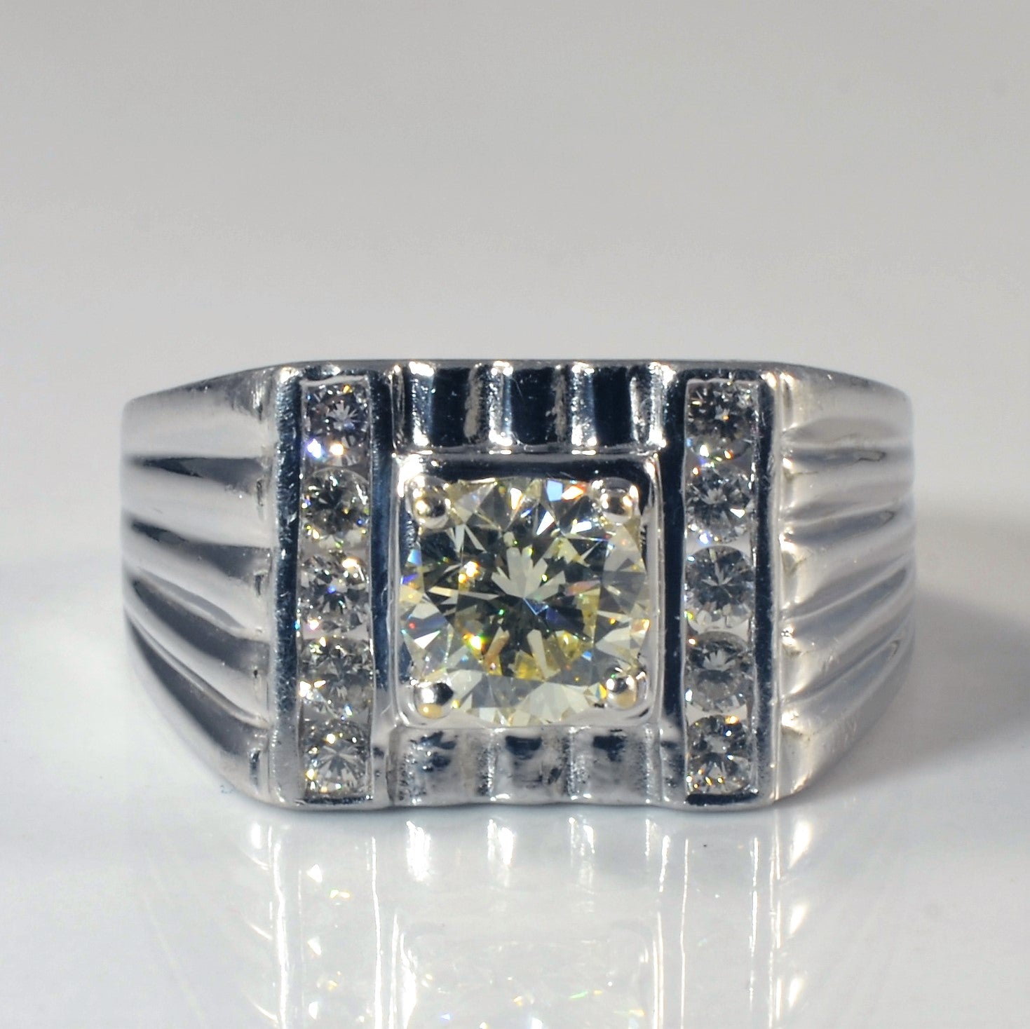 Grid Texture Diamond Wide Ring | 1.46ctw | SZ 9 |