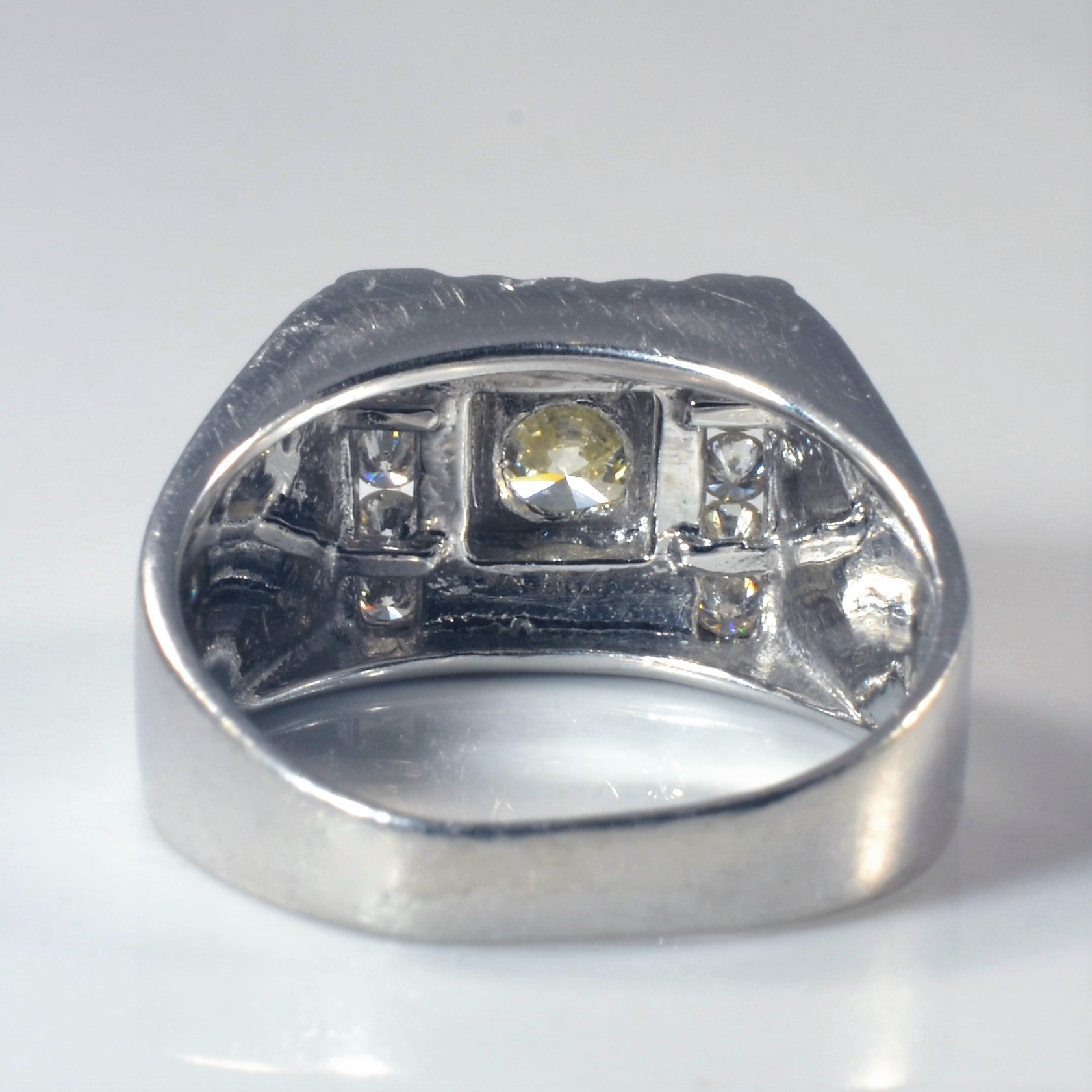 Grid Texture Diamond Wide Ring | 1.46ctw | SZ 9 |