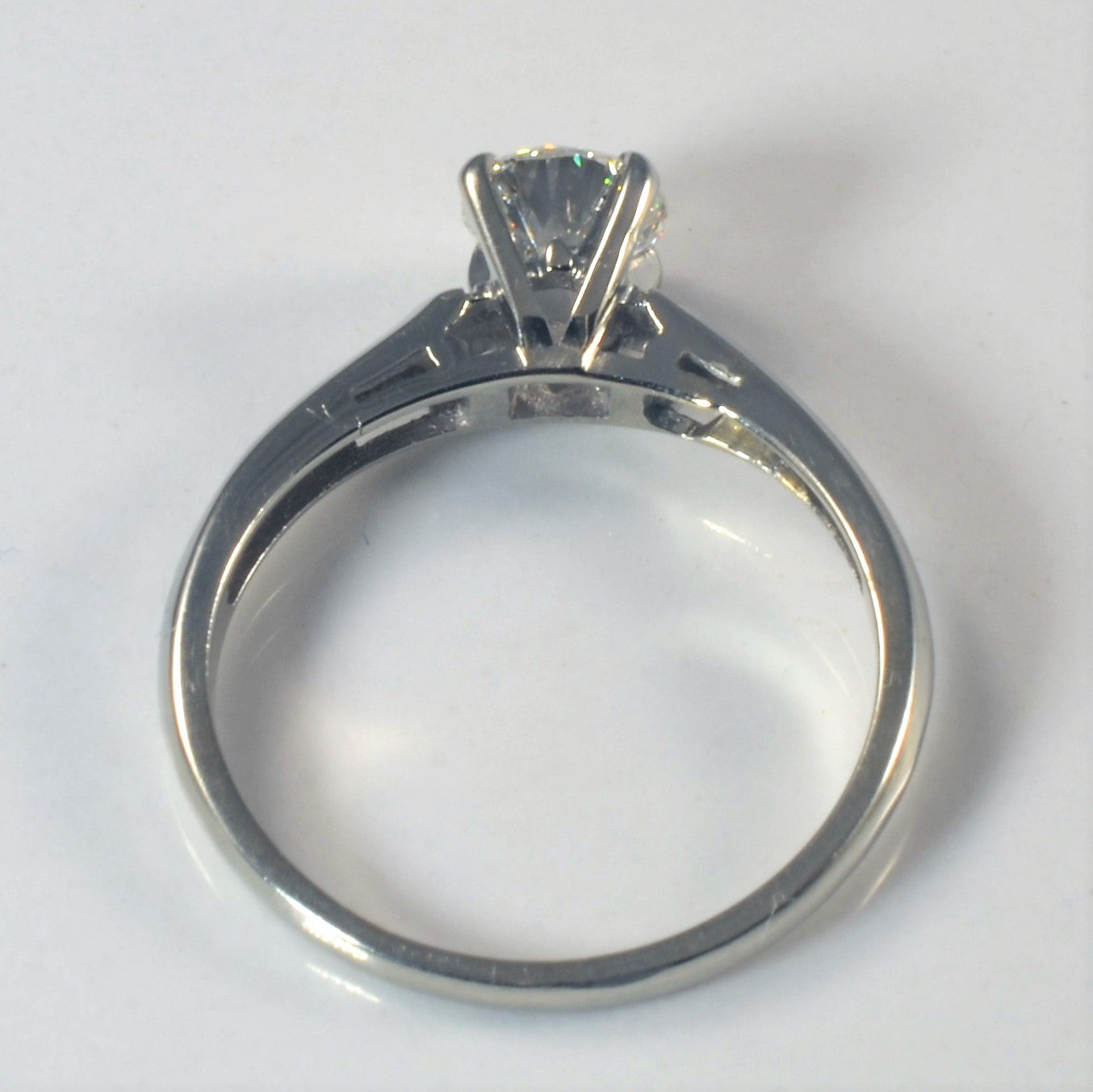 Solitaire Diamond Engagement 18k Ring | 0.62ct | SZ 6.5 |