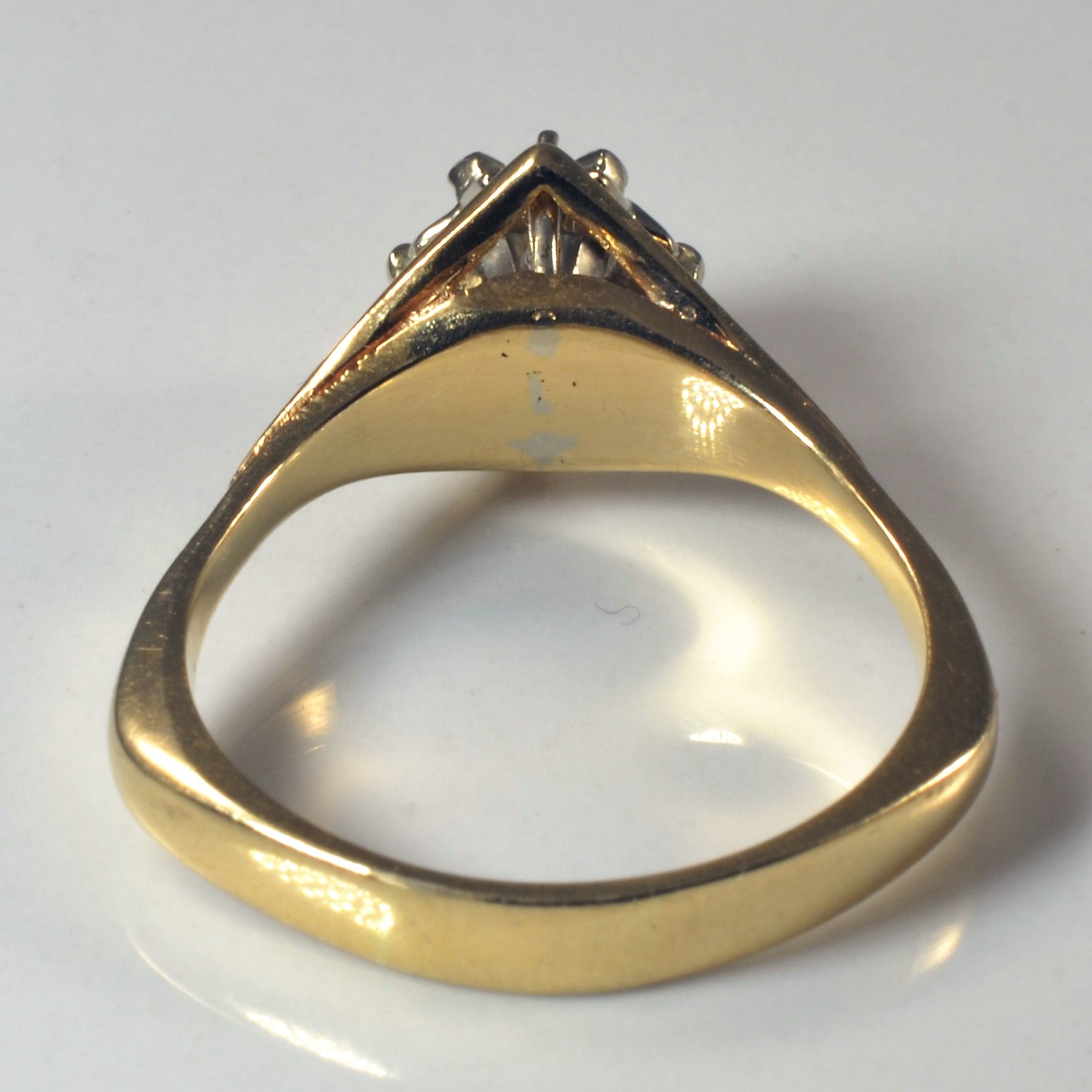 High Set Diamond Illusion Ring | 0.26ctw | SZ 9 |