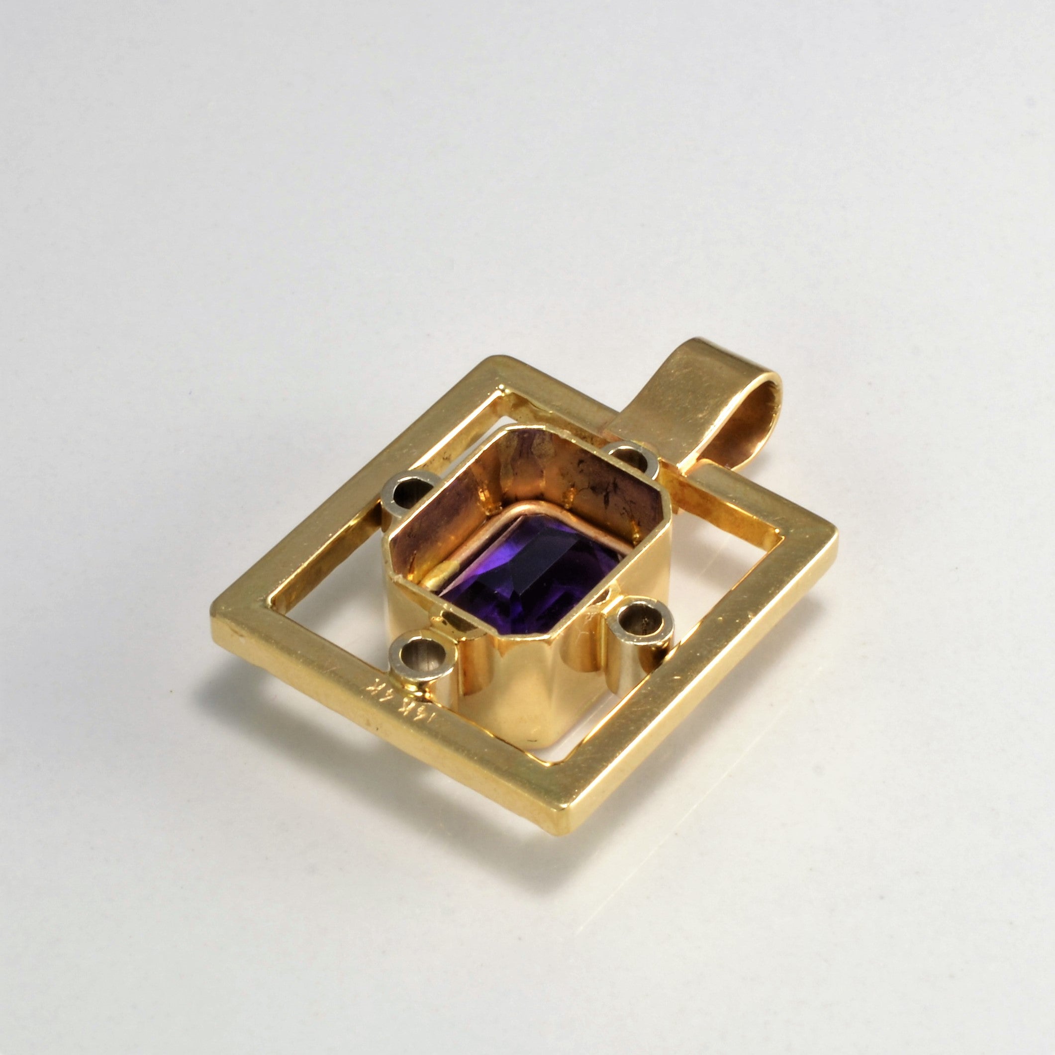 Bezel Set Amethyst & Diamond Gold Pendant | 0.16 ctw |