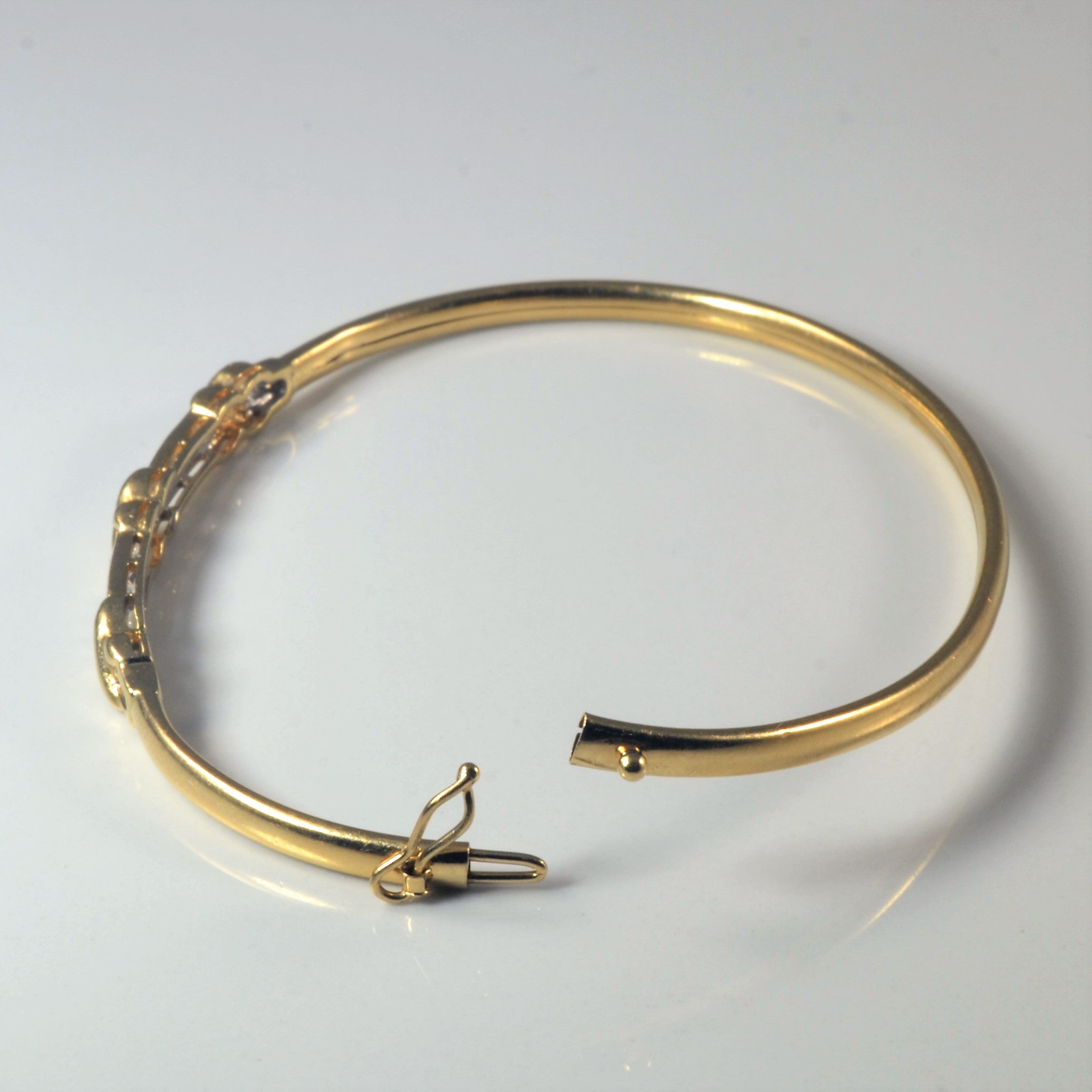 Bracelet jonc serti de diamants en canal | 0,33 ct au total | 7,5 pouces |